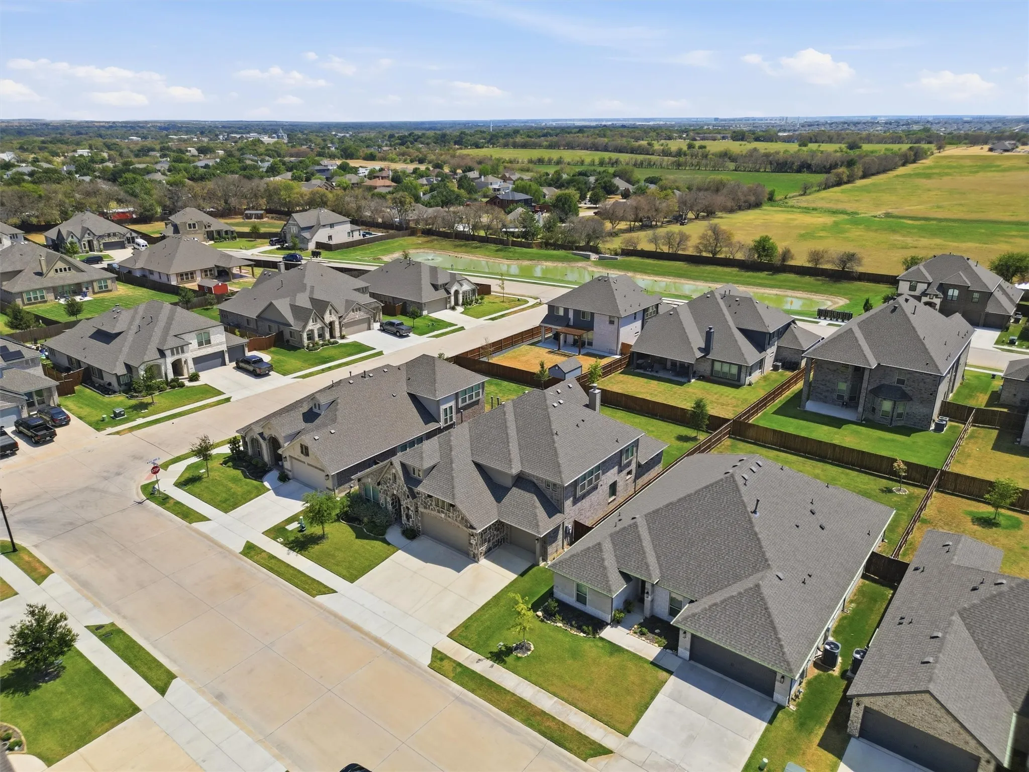 Single Family Residence For Sale in Denton County , 1003 Moss Grove Trail, Justin, Texas 76247, 4 Bedroom, 4 Bathroom, 3 Garage spaces, 3,741 Sqft, built in 2023, mls#21368647, Real Estate Agent in Justin, Homes For Sale in Denton county, Homes For Sale in Justin, Realtor in Justin Texas, Real Estate Brokerage Independent Realty Texas, Luminita Cordes Realtor