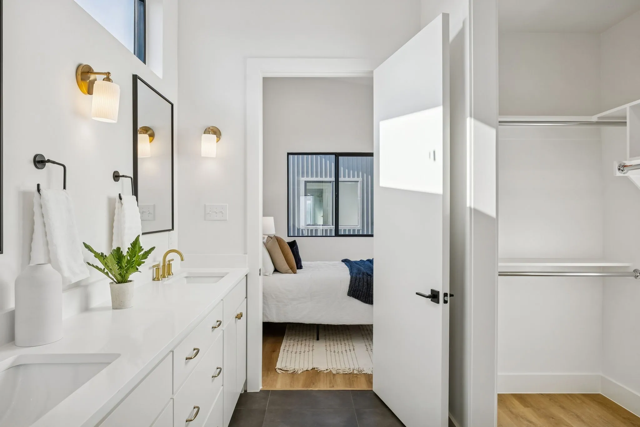 Condominium For Sale in Dallas County , 2151 Mail Avenue 103, Dallas, Texas 75235, 2 Bedroom, 3 Bathroom, 2 Garage spaces, 1,580 Sqft, built in 2026, mls#21368714, Real Estate Agent in Dallas, Homes For Sale in Dallas county, Homes For Sale in Dallas, Realtor in Dallas Texas, Real Estate Brokerage Independent Realty Texas, Luminita Cordes Realtor
