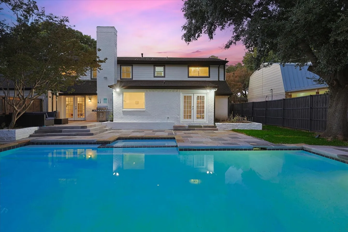 Single Family Residence For Rent in Dallas County , 3608 Courtdale, Farmers Branch, Texas 75234, 4 Bedroom, 3 Bathroom, Garage spaces, 2,867 Sqft, built in 1965, mls#21368735, Real Estate Agent in Farmers Branch, Homes For Rent in Dallas county, Homes For Rent in Farmers Branch, Realtor in Farmers Branch Texas, Real Estate Brokerage Independent Realty Texas, Luminita Cordes Realtor