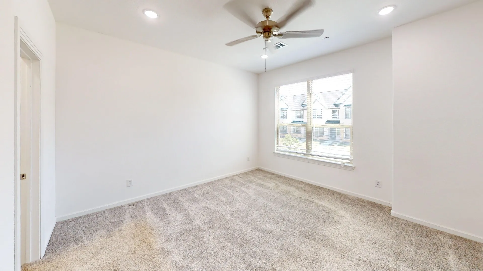 Townhouse For Rent in Denton County , 366 Buck Ridge Drive, Frisco, Texas 75068, 4 Bedroom, 3 Bathroom, 2 Garage spaces, 2,097 Sqft, built in 2023, mls#21368741, Real Estate Agent in Frisco, Homes For Rent in Denton county, Homes For Rent in Frisco, Realtor in Frisco Texas, Real Estate Brokerage Independent Realty Texas, Luminita Cordes Realtor