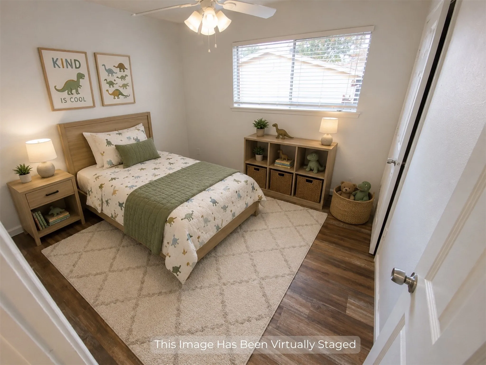 Single Family Residence For Sale in Grayson County , 1205 S Valentine Drive, Sherman, Texas 75090, 3 Bedroom, 2 Bathroom, 2 Garage spaces, 1,300 Sqft, built in 1964, mls#21367851, Real Estate Agent in Sherman, Homes For Sale in Grayson county, Homes For Sale in Sherman, Realtor in Sherman Texas, Real Estate Brokerage Independent Realty Texas, Luminita Cordes Realtor
