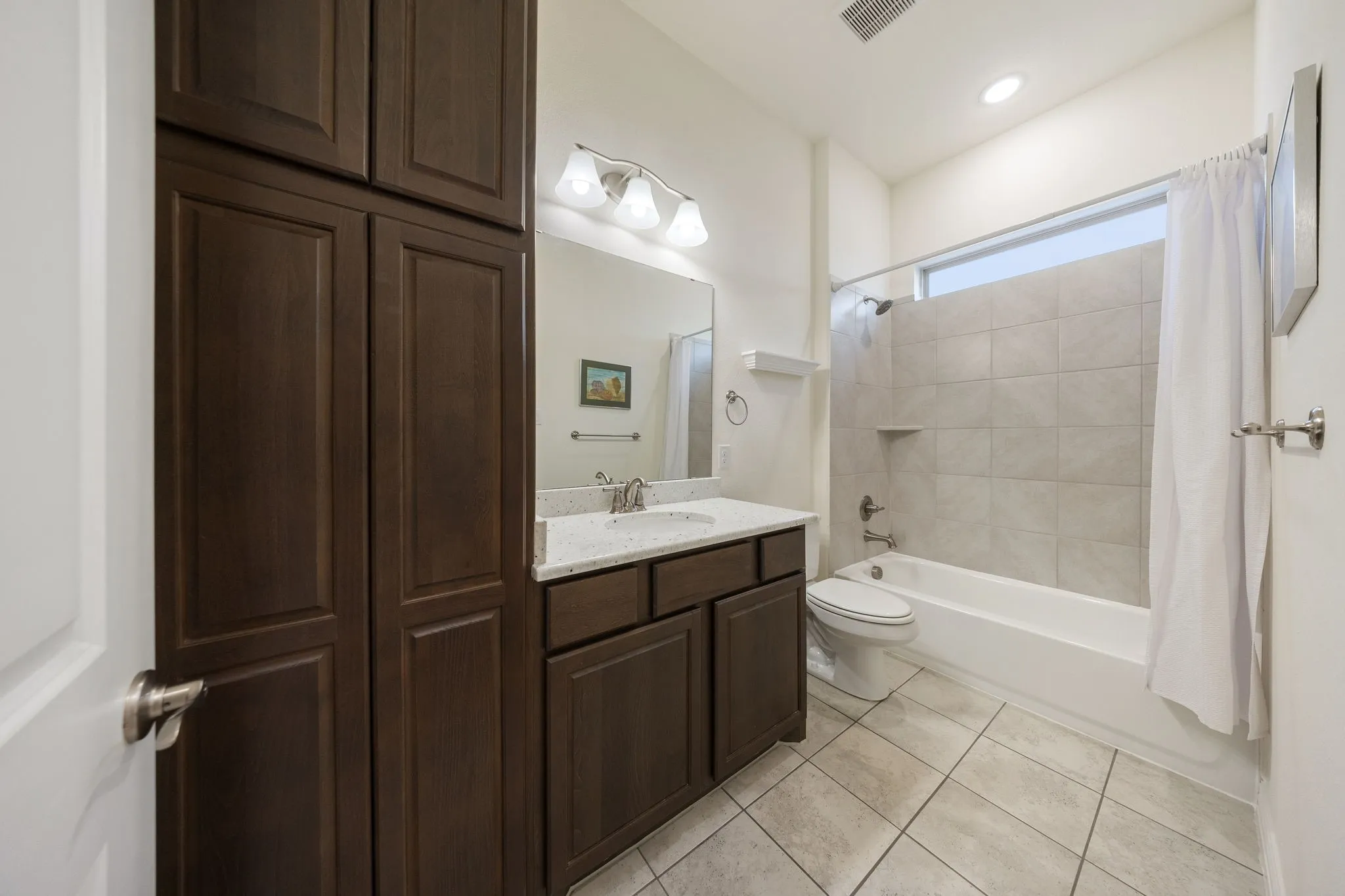 Single Family Residence For Sale in Johnson County , 918 Capella Lane, Mansfield, Texas 76063, 2 Bedroom, 2 Bathroom, 2 Garage spaces, 2,267 Sqft, built in 2022, mls#21367339, Real Estate Agent in Mansfield, Homes For Sale in Johnson county, Homes For Sale in Mansfield, Realtor in Mansfield Texas, Real Estate Brokerage Independent Realty Texas, Luminita Cordes Realtor