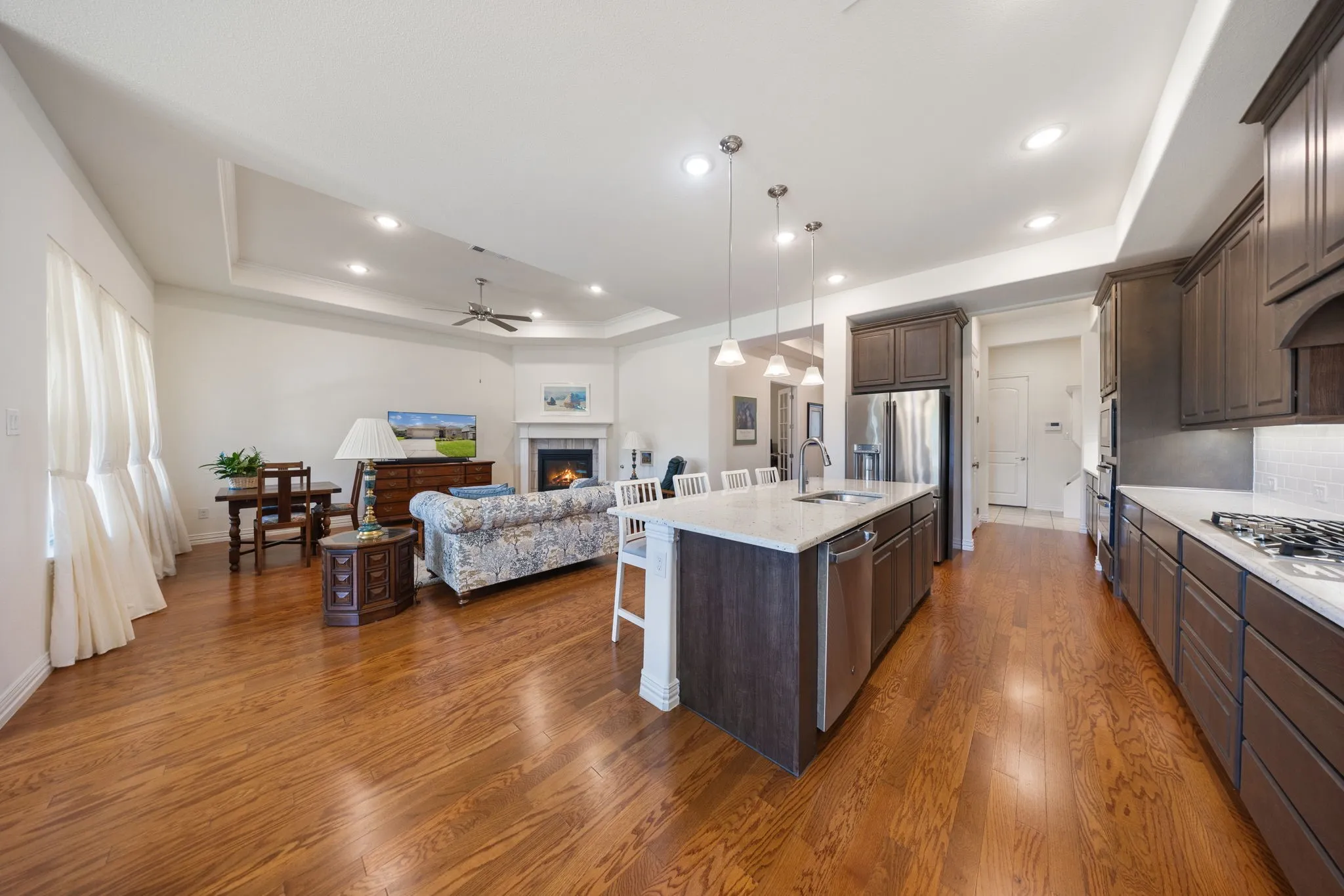 Single Family Residence For Sale in Johnson County , 918 Capella Lane, Mansfield, Texas 76063, 2 Bedroom, 2 Bathroom, 2 Garage spaces, 2,267 Sqft, built in 2022, mls#21367339, Real Estate Agent in Mansfield, Homes For Sale in Johnson county, Homes For Sale in Mansfield, Realtor in Mansfield Texas, Real Estate Brokerage Independent Realty Texas, Luminita Cordes Realtor