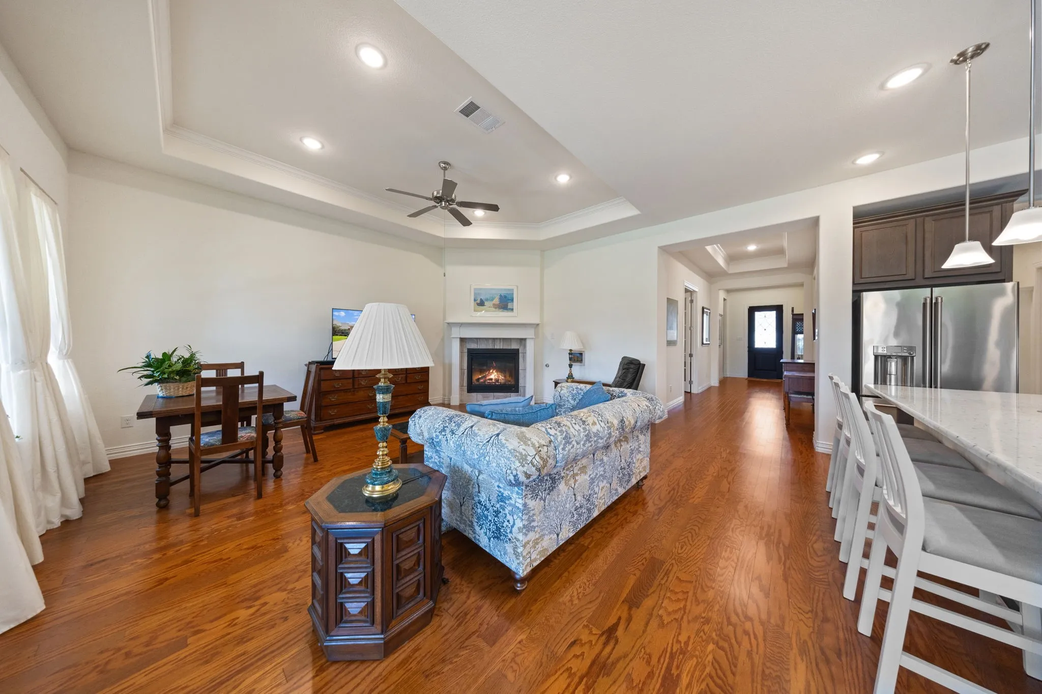 Single Family Residence For Sale in Johnson County , 918 Capella Lane, Mansfield, Texas 76063, 2 Bedroom, 2 Bathroom, 2 Garage spaces, 2,267 Sqft, built in 2022, mls#21367339, Real Estate Agent in Mansfield, Homes For Sale in Johnson county, Homes For Sale in Mansfield, Realtor in Mansfield Texas, Real Estate Brokerage Independent Realty Texas, Luminita Cordes Realtor