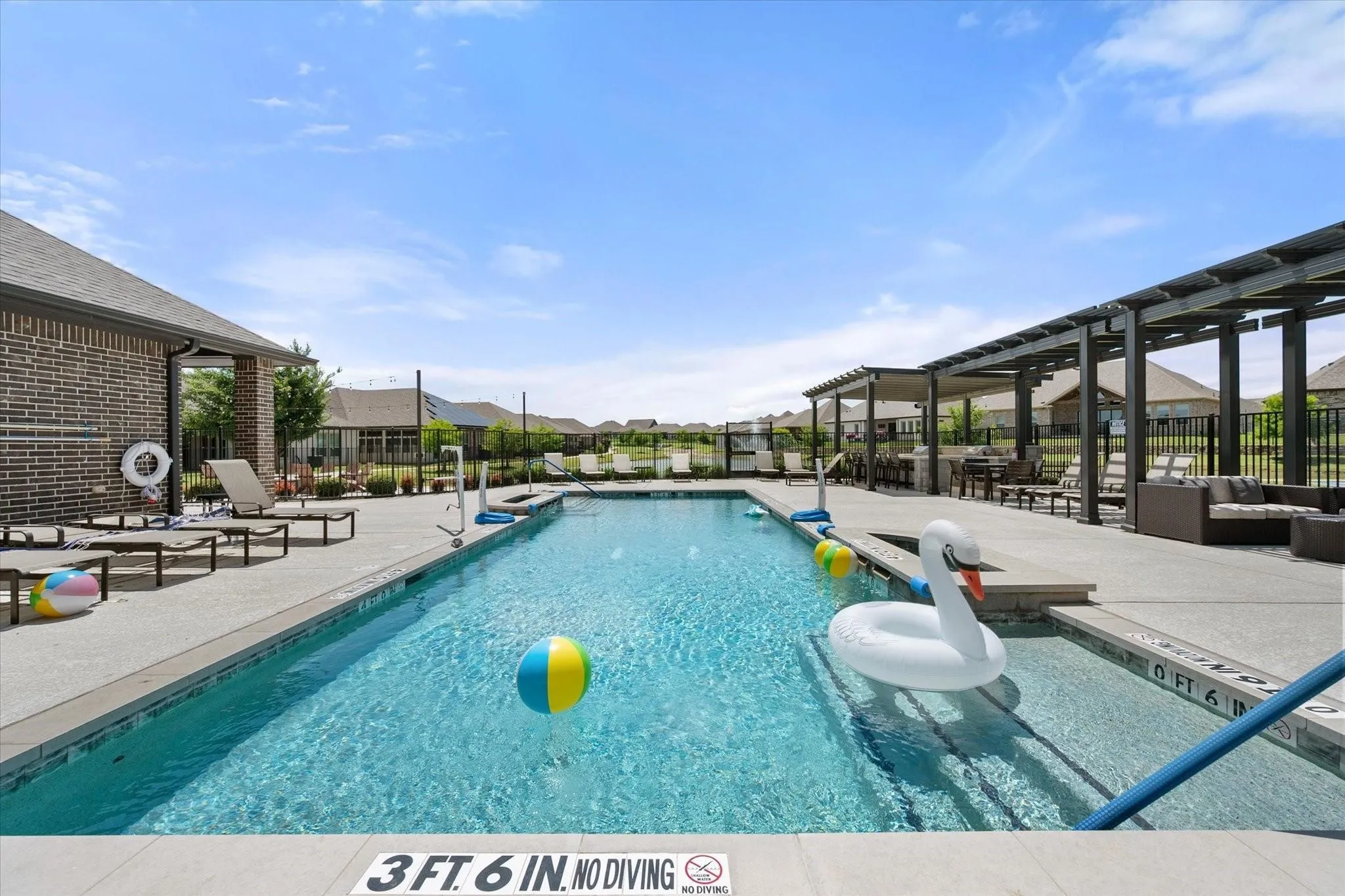 Single Family Residence For Sale in Johnson County , 918 Capella Lane, Mansfield, Texas 76063, 2 Bedroom, 2 Bathroom, 2 Garage spaces, 2,267 Sqft, built in 2022, mls#21367339, Real Estate Agent in Mansfield, Homes For Sale in Johnson county, Homes For Sale in Mansfield, Realtor in Mansfield Texas, Real Estate Brokerage Independent Realty Texas, Luminita Cordes Realtor