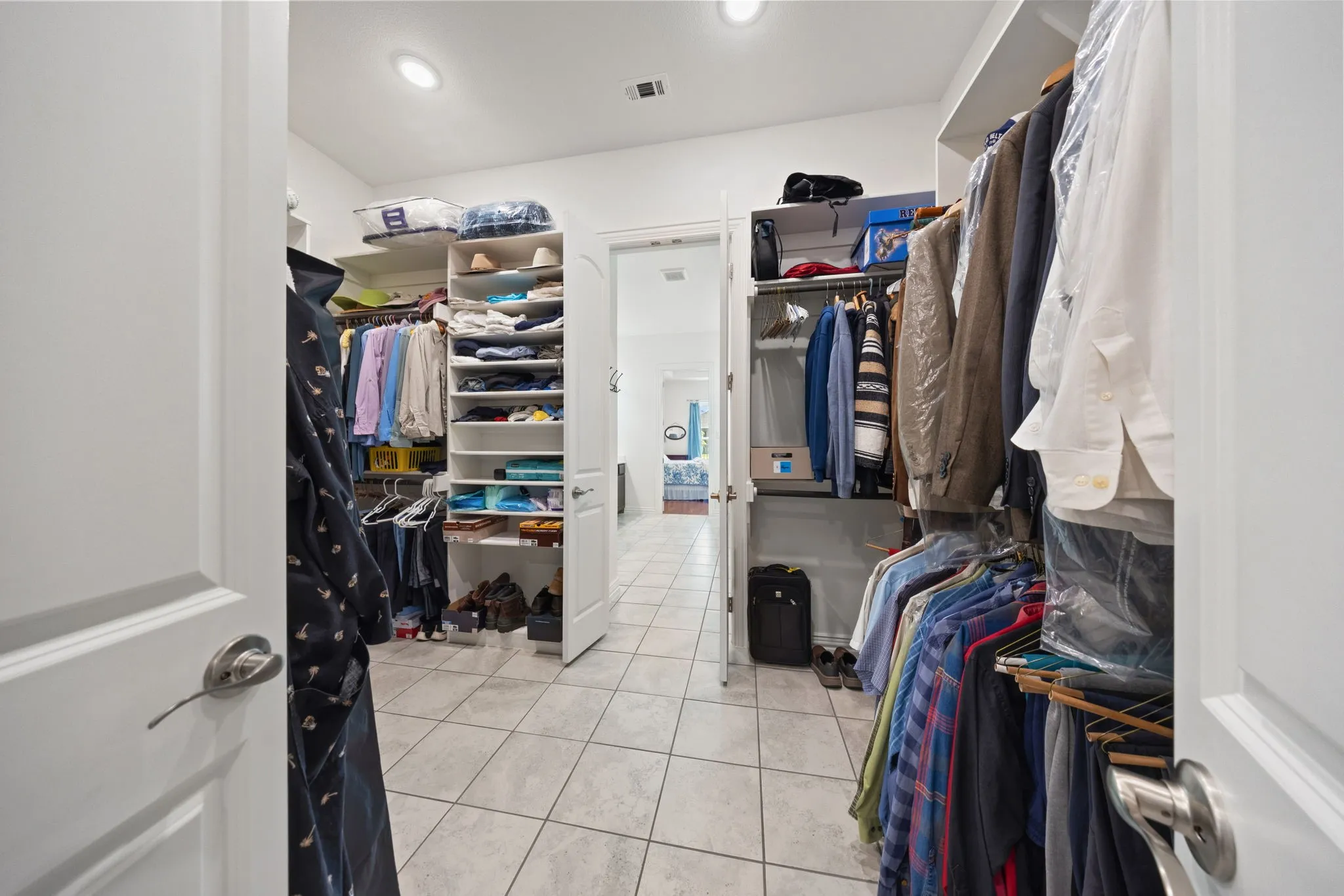 Single Family Residence For Sale in Johnson County , 918 Capella Lane, Mansfield, Texas 76063, 2 Bedroom, 2 Bathroom, 2 Garage spaces, 2,267 Sqft, built in 2022, mls#21367339, Real Estate Agent in Mansfield, Homes For Sale in Johnson county, Homes For Sale in Mansfield, Realtor in Mansfield Texas, Real Estate Brokerage Independent Realty Texas, Luminita Cordes Realtor