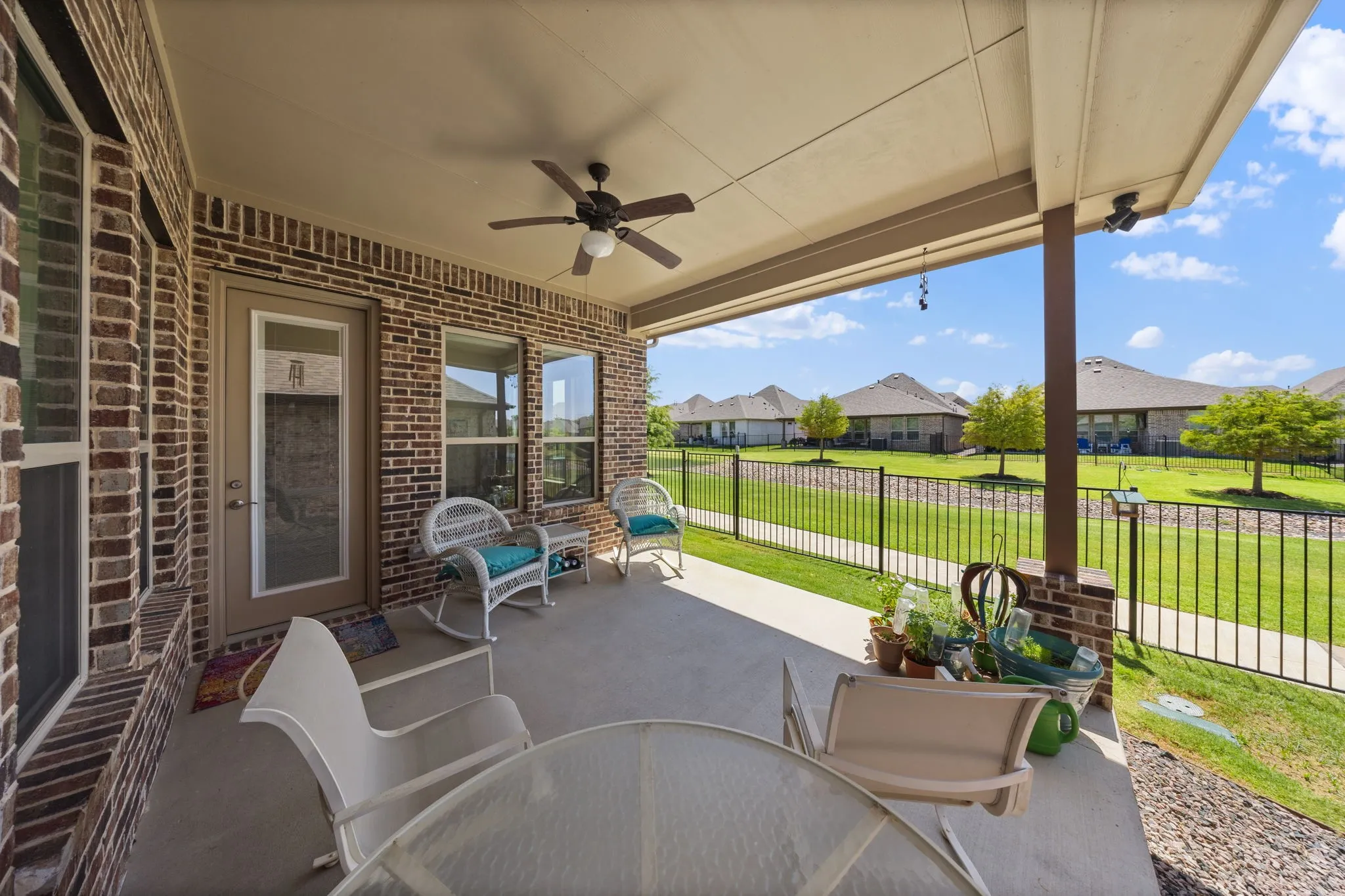 Single Family Residence For Sale in Johnson County , 918 Capella Lane, Mansfield, Texas 76063, 2 Bedroom, 2 Bathroom, 2 Garage spaces, 2,267 Sqft, built in 2022, mls#21367339, Real Estate Agent in Mansfield, Homes For Sale in Johnson county, Homes For Sale in Mansfield, Realtor in Mansfield Texas, Real Estate Brokerage Independent Realty Texas, Luminita Cordes Realtor