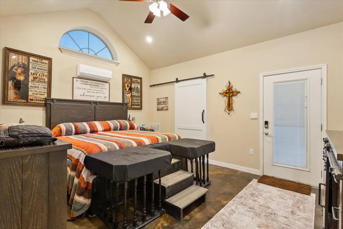 Single Family Residence For Sale in Mc Lennan County , 1408 Laurel Park, Robinson, Texas 76706, 4 Bedroom, 3 Bathroom, 3 Garage spaces, 2,480 Sqft, built in 2004, mls#21368468, Real Estate Agent in Robinson, Homes For Sale in Mc Lennan county, Homes For Sale in Robinson, Realtor in Robinson Texas, Real Estate Brokerage Independent Realty Texas, Luminita Cordes Realtor