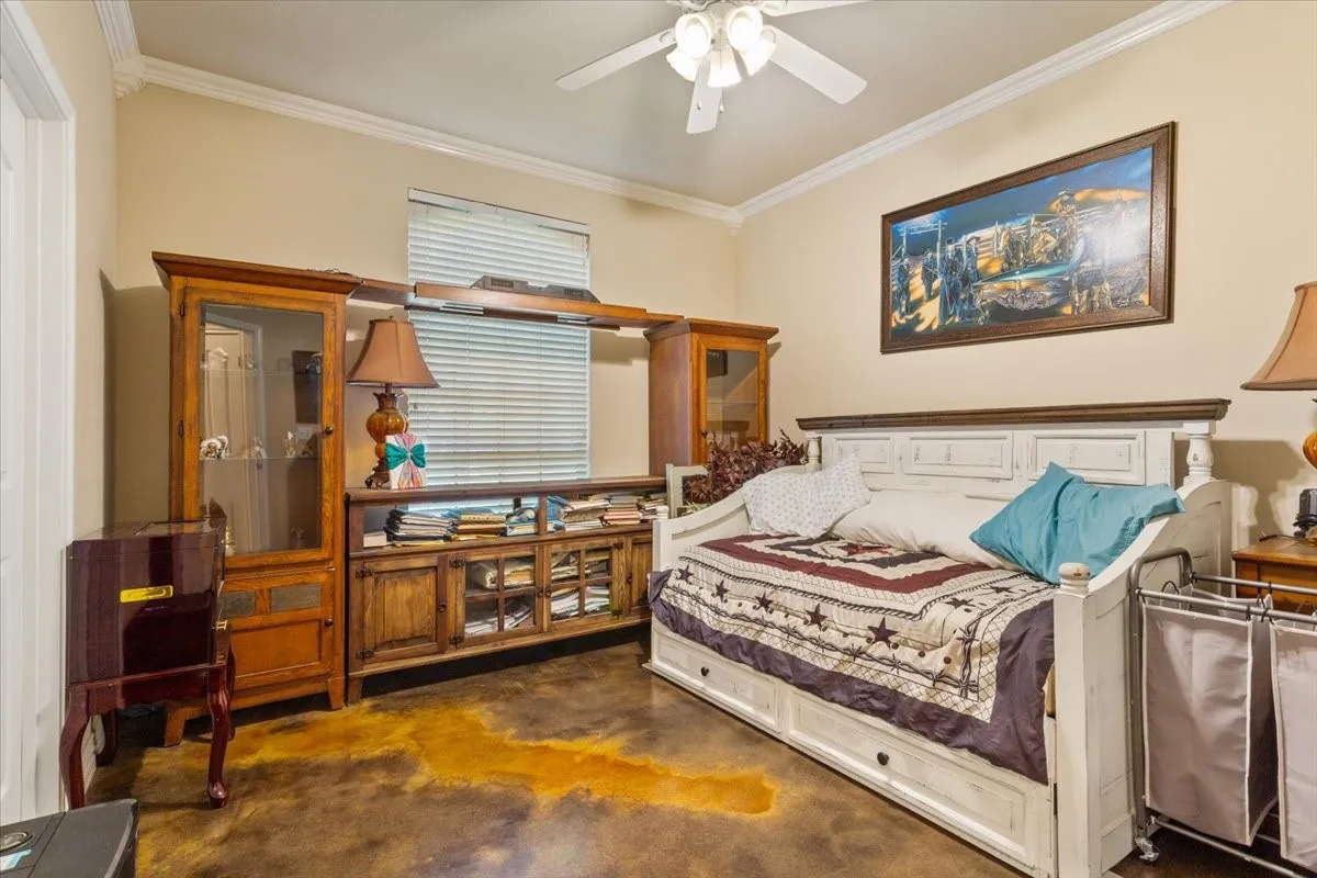 Single Family Residence For Sale in Mc Lennan County , 1408 Laurel Park, Robinson, Texas 76706, 4 Bedroom, 3 Bathroom, 3 Garage spaces, 2,480 Sqft, built in 2004, mls#21368468, Real Estate Agent in Robinson, Homes For Sale in Mc Lennan county, Homes For Sale in Robinson, Realtor in Robinson Texas, Real Estate Brokerage Independent Realty Texas, Luminita Cordes Realtor