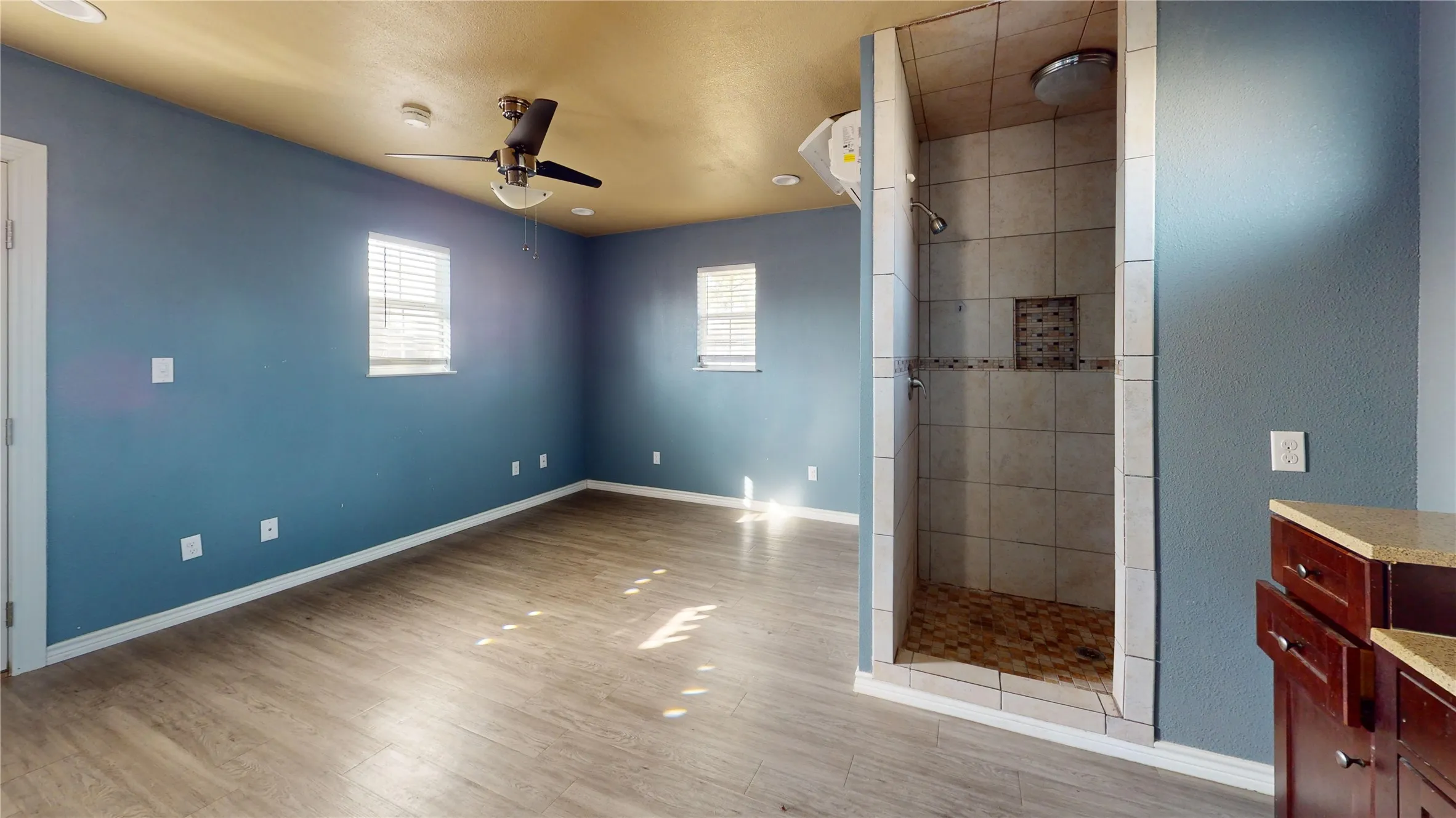 Single Family Residence For Rent in Kaufman County , 10987 Windy Lane D, Forney, Texas 75126, 2 Bedroom, 2 Bathroom, Garage spaces, 1,385 Sqft, built in 2000, mls#21368756, Real Estate Agent in Forney, Homes For Rent in Kaufman county, Homes For Rent in Forney, Realtor in Forney Texas, Real Estate Brokerage Independent Realty Texas, Luminita Cordes Realtor
