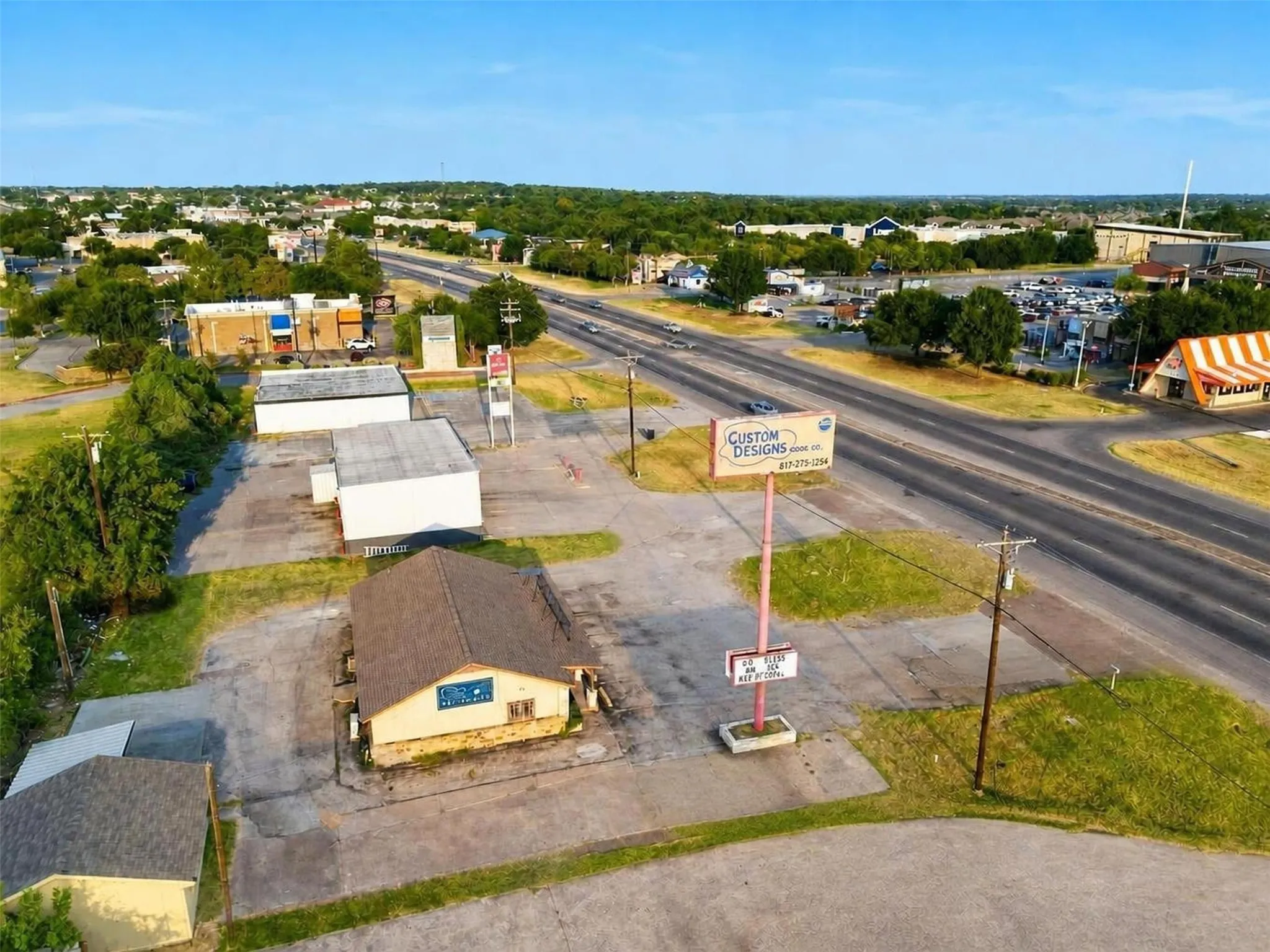 Business For Sale in Hood County , 904 E US Highway 377, Granbury, Texas 76048, 0, 0, Garage spaces, 0 Sqft, built in 1985, mls#21368746, Real Estate Agent in Granbury, Homes For Sale in Hood county, Homes For Sale in Granbury, Realtor in Granbury Texas, Real Estate Brokerage Independent Realty Texas, Luminita Cordes Realtor