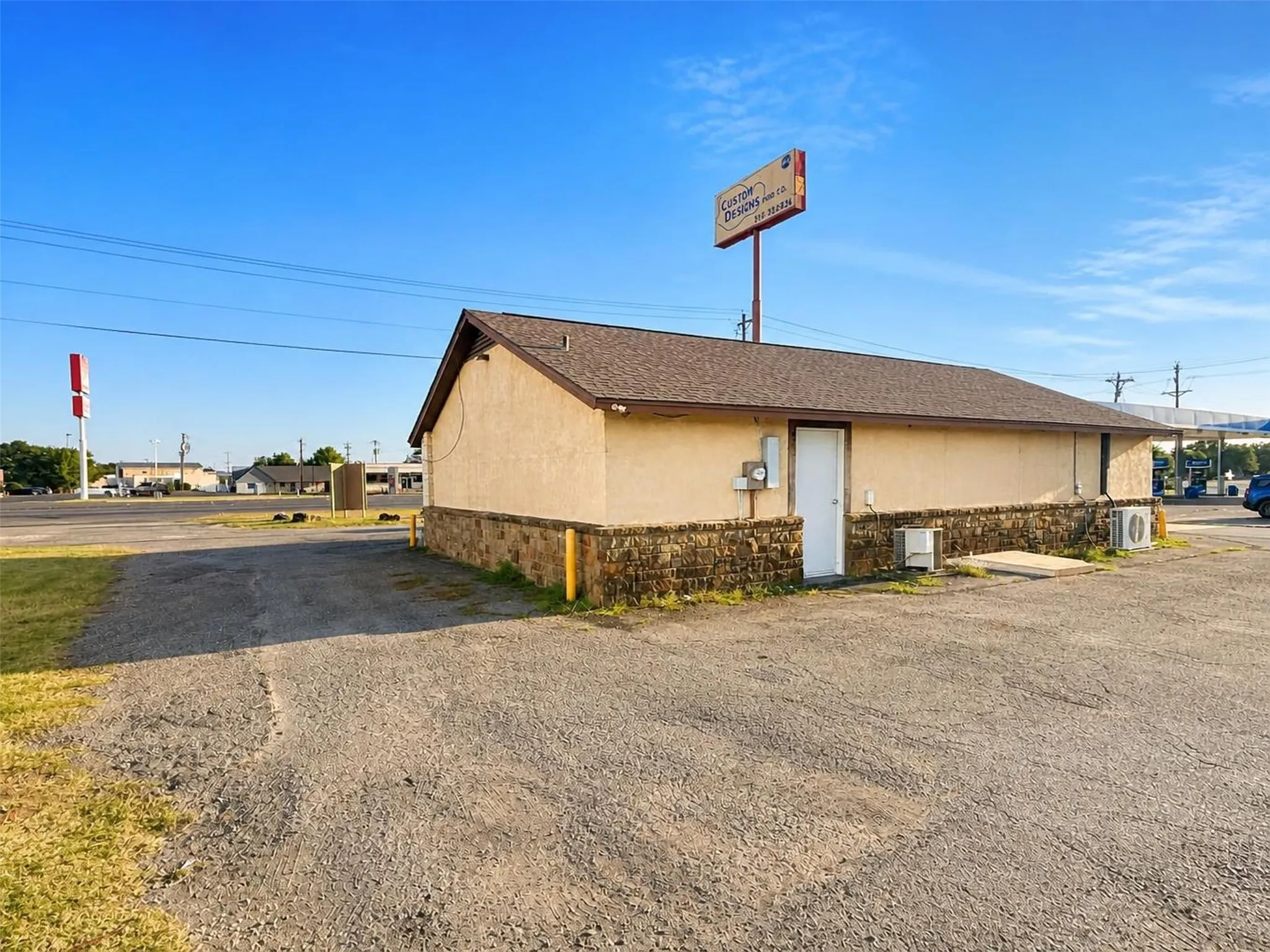 Business For Sale in Hood County , 904 E US Highway 377, Granbury, Texas 76048, 0, 0, Garage spaces, 0 Sqft, built in 1985, mls#21368746, Real Estate Agent in Granbury, Homes For Sale in Hood county, Homes For Sale in Granbury, Realtor in Granbury Texas, Real Estate Brokerage Independent Realty Texas, Luminita Cordes Realtor