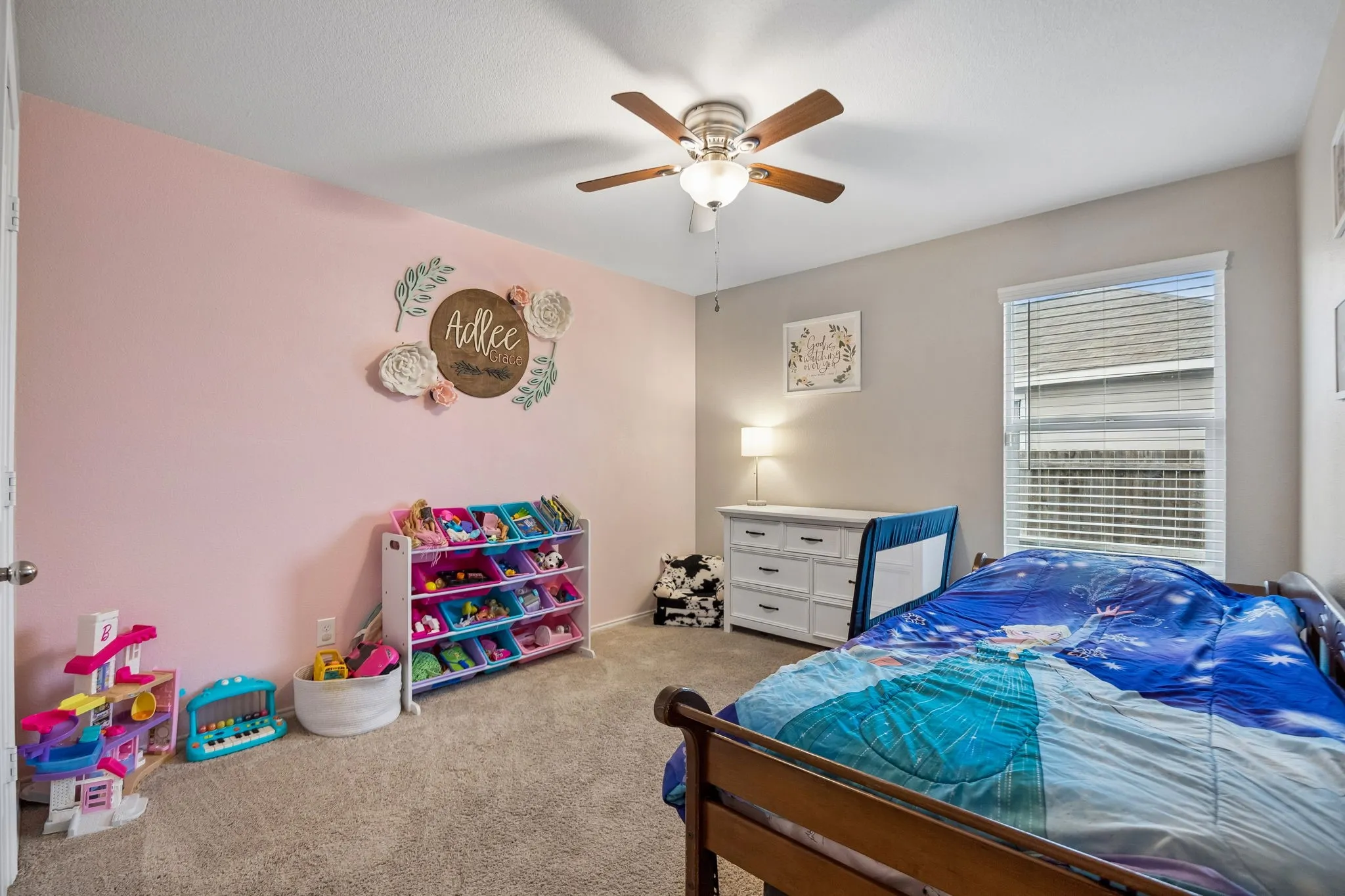 Single Family Residence For Sale in Kaufman County , 5545 Berea Street, Forney, Texas 75126, 3 Bedroom, 2 Bathroom, 2 Garage spaces, 1,450 Sqft, built in 2019, mls#21368749, Real Estate Agent in Forney, Homes For Sale in Kaufman county, Homes For Sale in Forney, Realtor in Forney Texas, Real Estate Brokerage Independent Realty Texas, Luminita Cordes Realtor