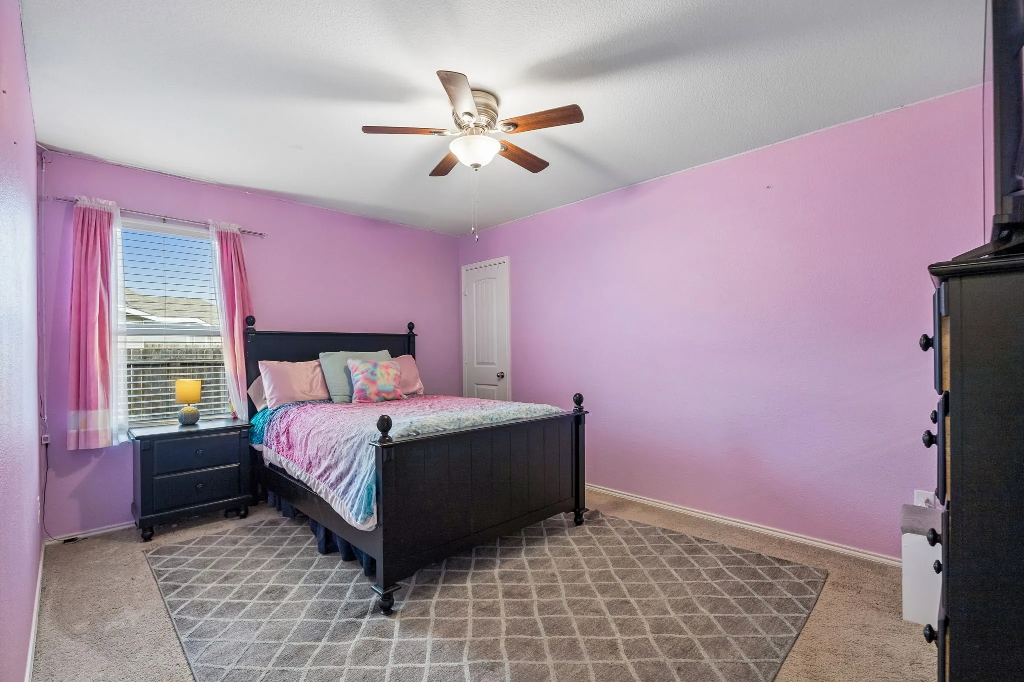 Single Family Residence For Sale in Kaufman County , 5545 Berea Street, Forney, Texas 75126, 3 Bedroom, 2 Bathroom, 2 Garage spaces, 1,450 Sqft, built in 2019, mls#21368749, Real Estate Agent in Forney, Homes For Sale in Kaufman county, Homes For Sale in Forney, Realtor in Forney Texas, Real Estate Brokerage Independent Realty Texas, Luminita Cordes Realtor