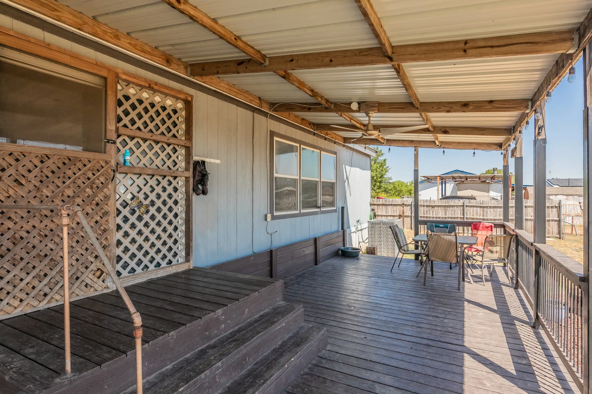 Mobile Home For Sale in Wise County , 157 Judge Court, New Fairview, Texas 76078, 3 Bedroom, 2 Bathroom, 2 Garage spaces, 1,792 Sqft, built in 2002, mls#21368332, Real Estate Agent in New Fairview, Homes For Sale in Wise county, Homes For Sale in New Fairview, Realtor in New Fairview Texas, Real Estate Brokerage Independent Realty Texas, Luminita Cordes Realtor