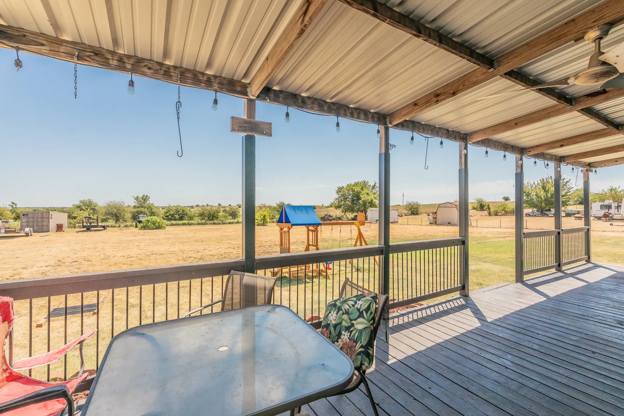 Mobile Home For Sale in Wise County , 157 Judge Court, New Fairview, Texas 76078, 3 Bedroom, 2 Bathroom, 2 Garage spaces, 1,792 Sqft, built in 2002, mls#21368332, Real Estate Agent in New Fairview, Homes For Sale in Wise county, Homes For Sale in New Fairview, Realtor in New Fairview Texas, Real Estate Brokerage Independent Realty Texas, Luminita Cordes Realtor