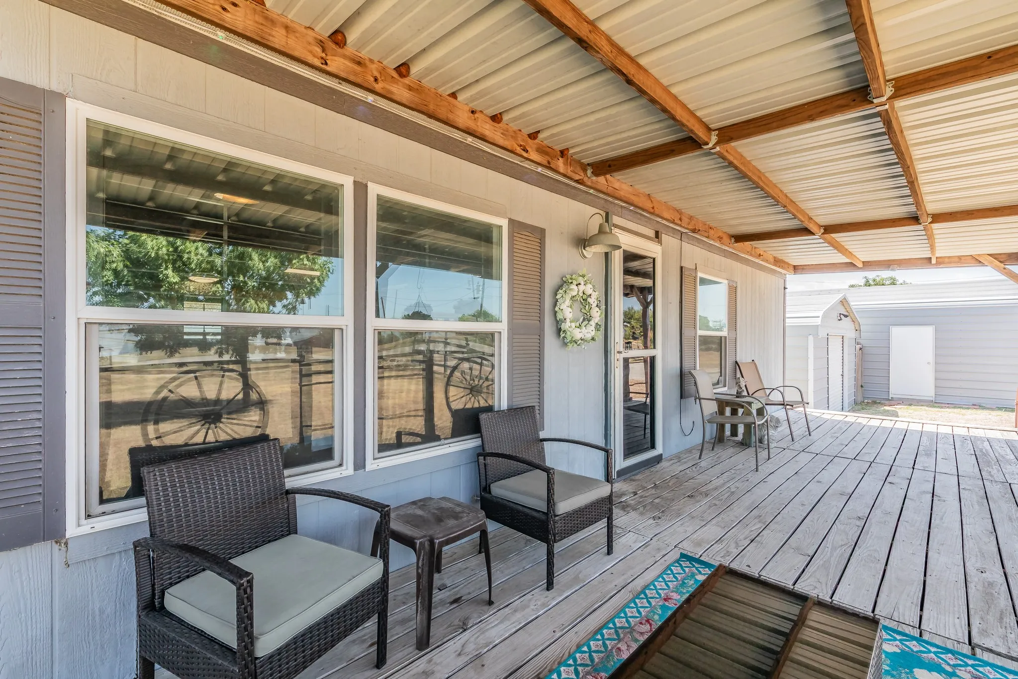 Mobile Home For Sale in Wise County , 157 Judge Court, New Fairview, Texas 76078, 3 Bedroom, 2 Bathroom, 2 Garage spaces, 1,792 Sqft, built in 2002, mls#21368332, Real Estate Agent in New Fairview, Homes For Sale in Wise county, Homes For Sale in New Fairview, Realtor in New Fairview Texas, Real Estate Brokerage Independent Realty Texas, Luminita Cordes Realtor