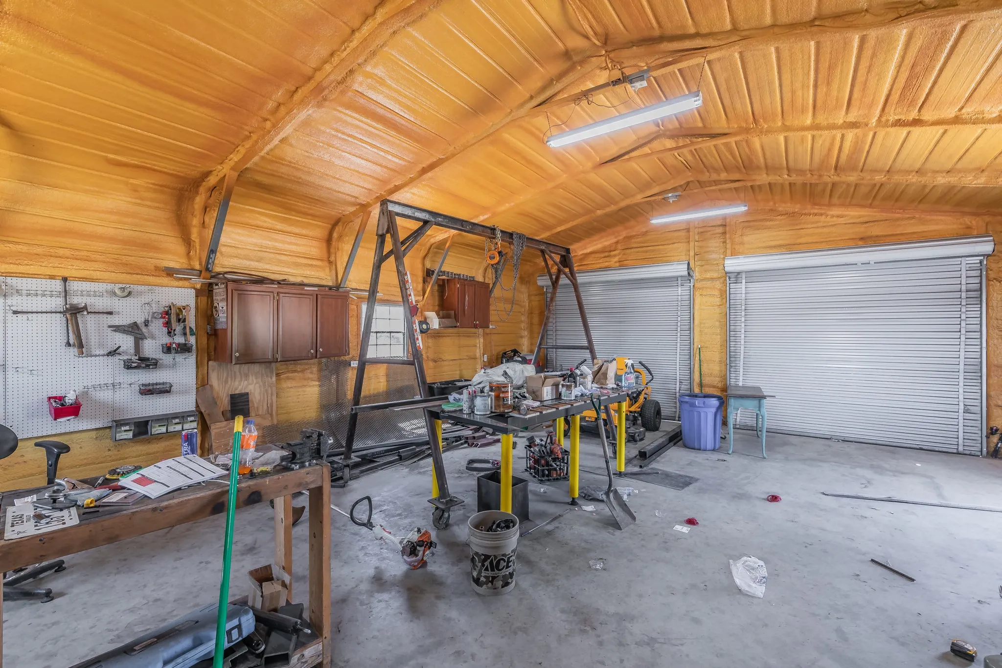 Mobile Home For Sale in Wise County , 157 Judge Court, New Fairview, Texas 76078, 3 Bedroom, 2 Bathroom, 2 Garage spaces, 1,792 Sqft, built in 2002, mls#21368332, Real Estate Agent in New Fairview, Homes For Sale in Wise county, Homes For Sale in New Fairview, Realtor in New Fairview Texas, Real Estate Brokerage Independent Realty Texas, Luminita Cordes Realtor