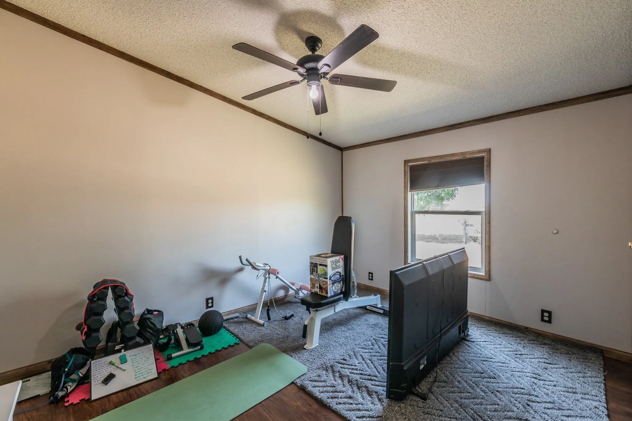 Mobile Home For Sale in Wise County , 157 Judge Court, New Fairview, Texas 76078, 3 Bedroom, 2 Bathroom, 2 Garage spaces, 1,792 Sqft, built in 2002, mls#21368332, Real Estate Agent in New Fairview, Homes For Sale in Wise county, Homes For Sale in New Fairview, Realtor in New Fairview Texas, Real Estate Brokerage Independent Realty Texas, Luminita Cordes Realtor
