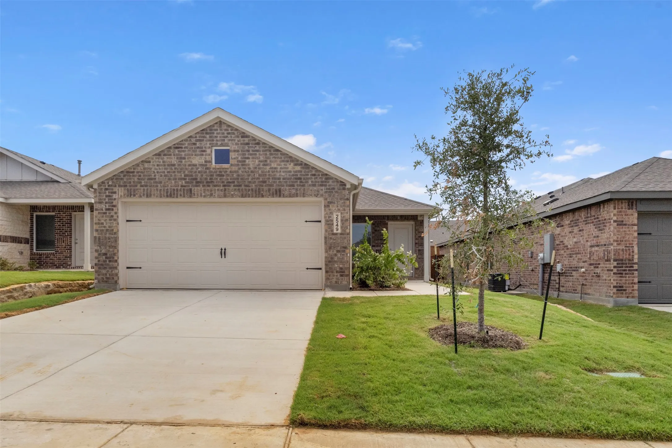 Single Family Residence For Rent in Denton County , 2549 Guineas Lane, Aubrey, Texas 76227, 3 Bedroom, 2 Bathroom, 2 Garage spaces, 1,461 Sqft, built in 2026, mls#21367844, Real Estate Agent in Aubrey, Homes For Rent in Denton county, Homes For Rent in Aubrey, Realtor in Aubrey Texas, Real Estate Brokerage Independent Realty Texas, Luminita Cordes Realtor