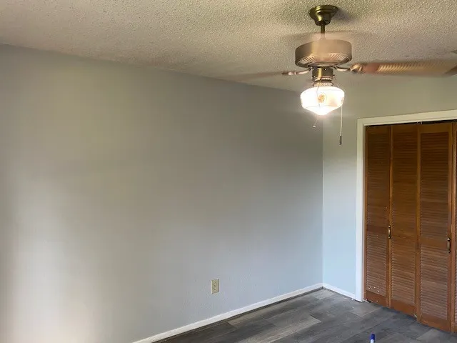 Single Family Residence For Sale in Red River (TX) County , 603 W 11th Street, Clarksville, Texas 75426, 3 Bedroom, 2 Bathroom, Garage spaces, 2,345 Sqft, built in 1977, mls#21368772, Real Estate Agent in Clarksville, Homes For Sale in Red River (TX) county, Homes For Sale in Clarksville, Realtor in Clarksville Texas, Real Estate Brokerage Independent Realty Texas, Luminita Cordes Realtor