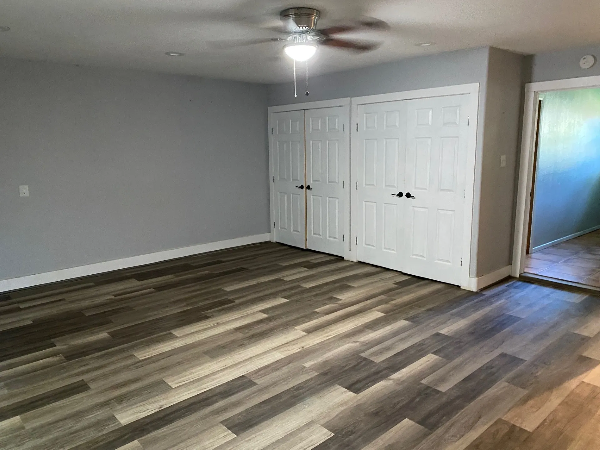 Single Family Residence For Sale in Red River (TX) County , 603 W 11th Street, Clarksville, Texas 75426, 3 Bedroom, 2 Bathroom, Garage spaces, 2,345 Sqft, built in 1977, mls#21368772, Real Estate Agent in Clarksville, Homes For Sale in Red River (TX) county, Homes For Sale in Clarksville, Realtor in Clarksville Texas, Real Estate Brokerage Independent Realty Texas, Luminita Cordes Realtor