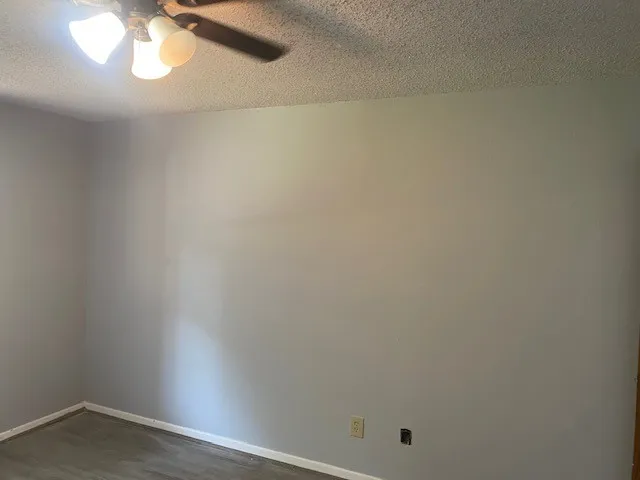 Single Family Residence For Sale in Red River (TX) County , 603 W 11th Street, Clarksville, Texas 75426, 3 Bedroom, 2 Bathroom, Garage spaces, 2,345 Sqft, built in 1977, mls#21368772, Real Estate Agent in Clarksville, Homes For Sale in Red River (TX) county, Homes For Sale in Clarksville, Realtor in Clarksville Texas, Real Estate Brokerage Independent Realty Texas, Luminita Cordes Realtor