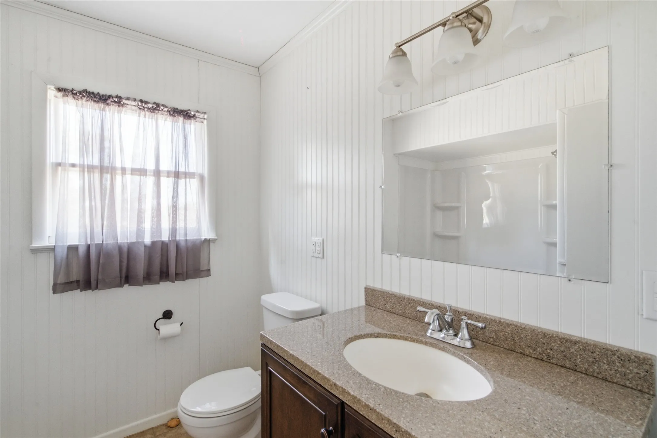 Office For Sale in Hamilton County , 700 E Main Street, Hamilton, Texas 76531, 0, 0, Garage spaces, 0 Sqft, built in 1975, mls#21368763, Real Estate Agent in Hamilton, Homes For Sale in Hamilton county, Homes For Sale in Hamilton, Realtor in Hamilton Texas, Real Estate Brokerage Independent Realty Texas, Luminita Cordes Realtor