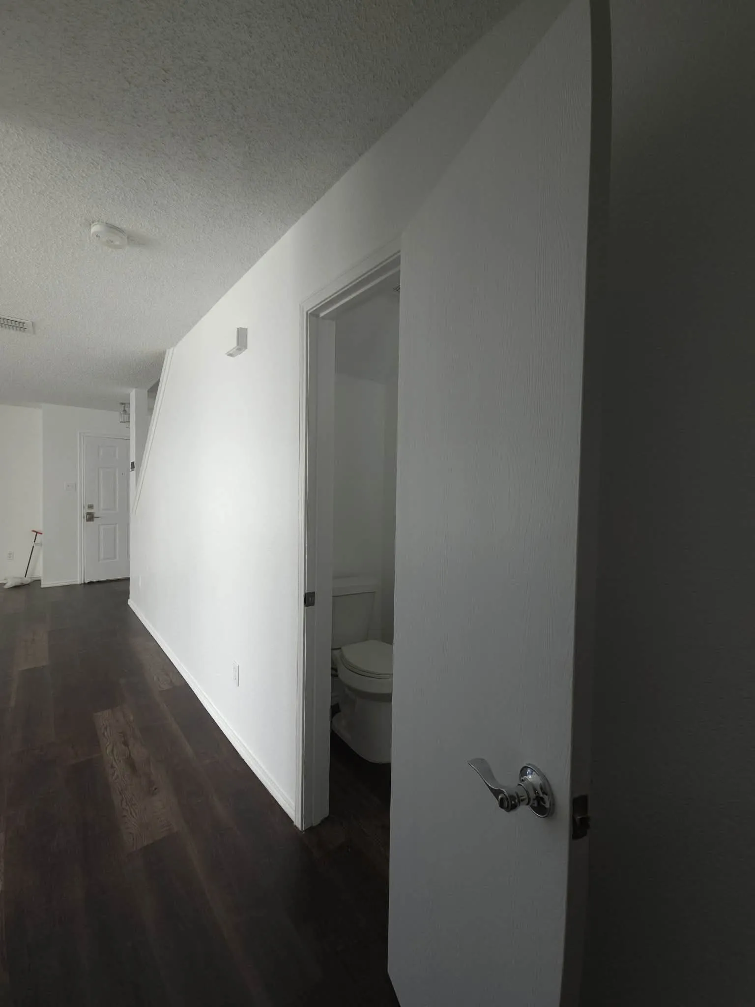 Single Family Residence For Sale in Denton County , 1212 Rambling Brook Trail, Denton, Texas 76210, 4 Bedroom, 3 Bathroom, 2 Garage spaces, 2,318 Sqft, built in 2000, mls#21368270, Real Estate Agent in Denton, Homes For Sale in Denton county, Homes For Sale in Denton, Realtor in Denton Texas, Real Estate Brokerage Independent Realty Texas, Luminita Cordes Realtor