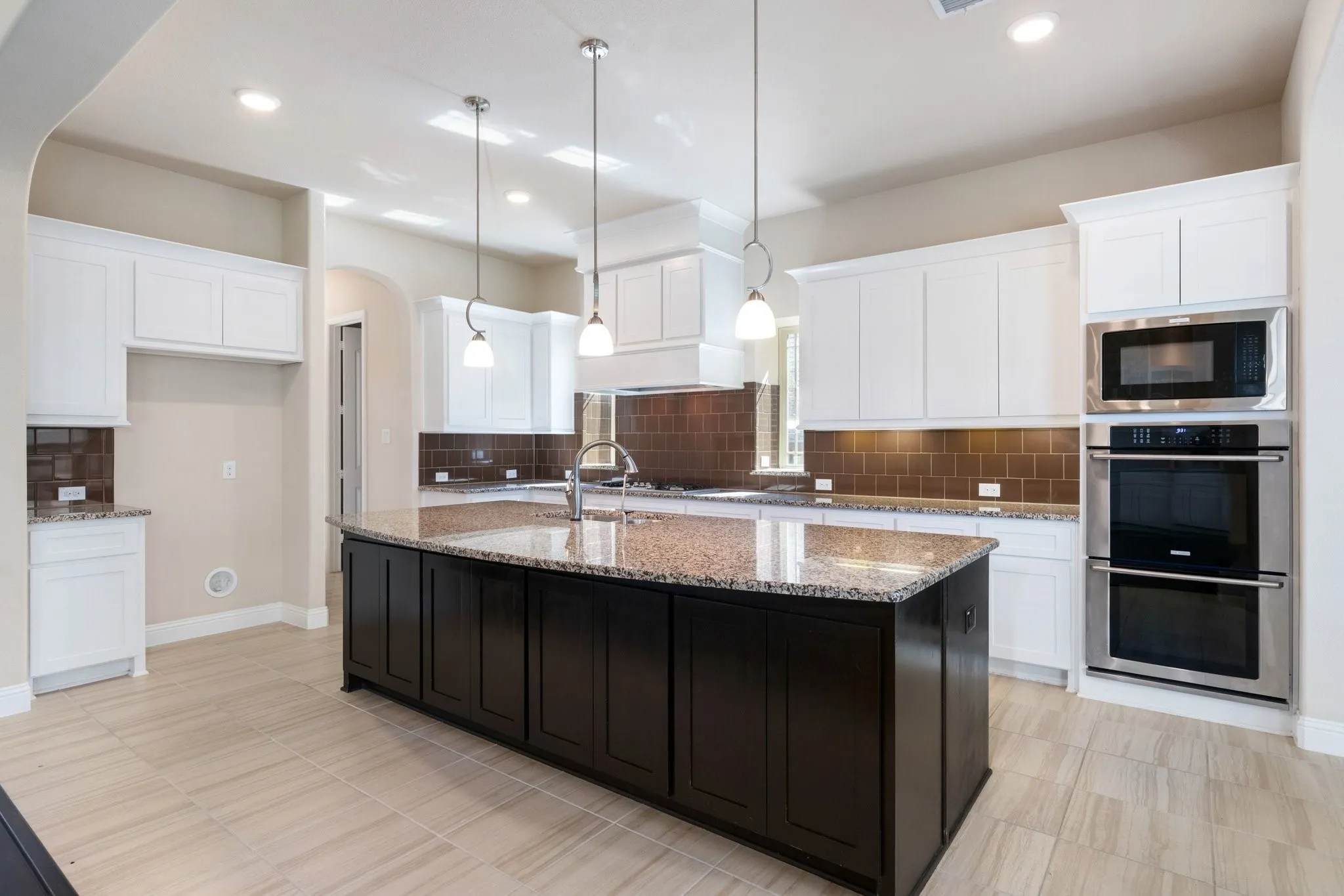 Single Family Residence For Rent in Collin County , 1730 Sweetwater Lane, Prosper, Texas 75078, 5 Bedroom, 5 Bathroom, 3 Garage spaces, 4,714 Sqft, built in 2017, mls#21368760, Real Estate Agent in Prosper, Homes For Rent in Collin county, Homes For Rent in Prosper, Realtor in Prosper Texas, Real Estate Brokerage Independent Realty Texas, Luminita Cordes Realtor