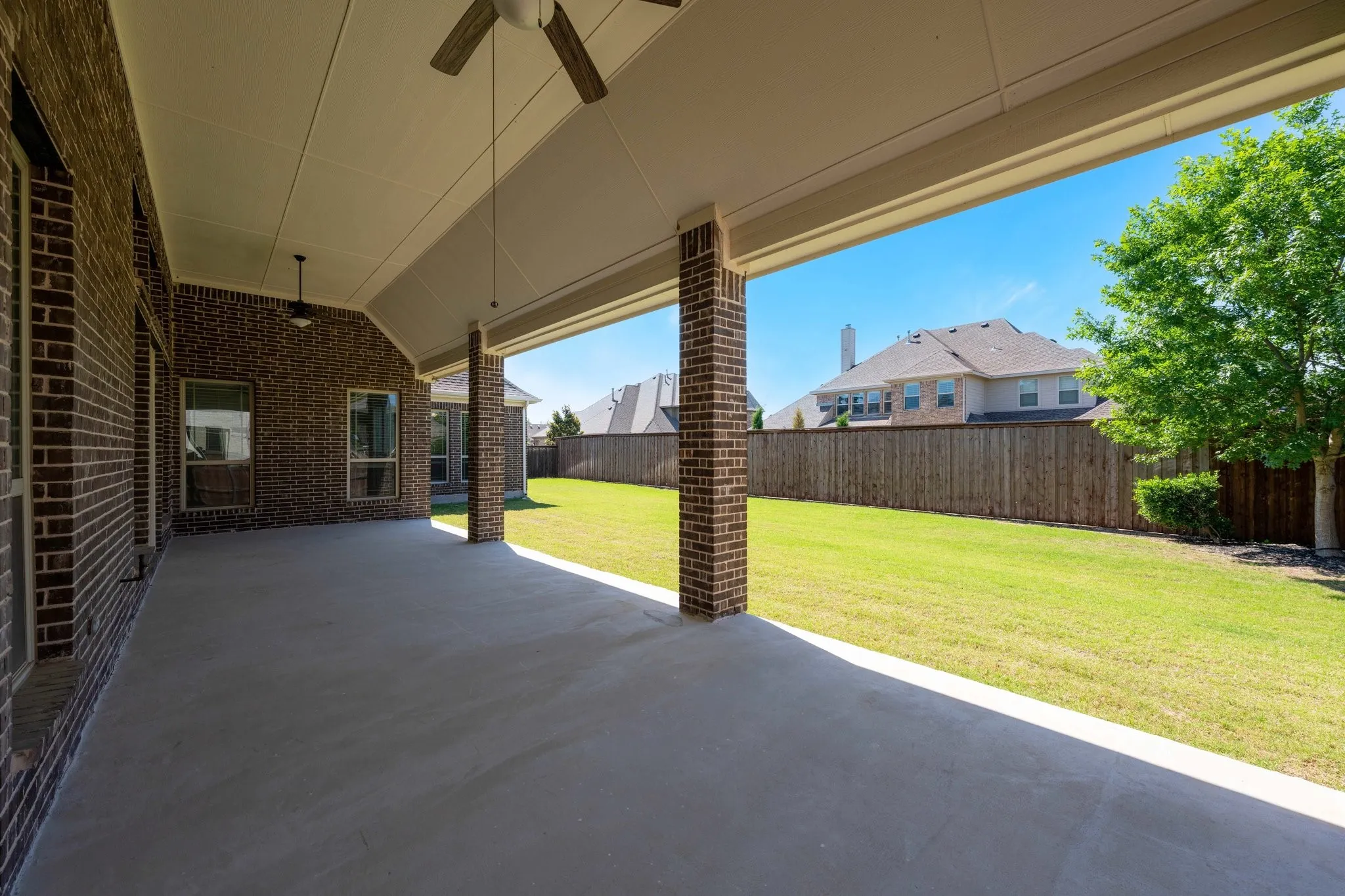 Single Family Residence For Rent in Collin County , 1730 Sweetwater Lane, Prosper, Texas 75078, 5 Bedroom, 5 Bathroom, 3 Garage spaces, 4,714 Sqft, built in 2017, mls#21368760, Real Estate Agent in Prosper, Homes For Rent in Collin county, Homes For Rent in Prosper, Realtor in Prosper Texas, Real Estate Brokerage Independent Realty Texas, Luminita Cordes Realtor