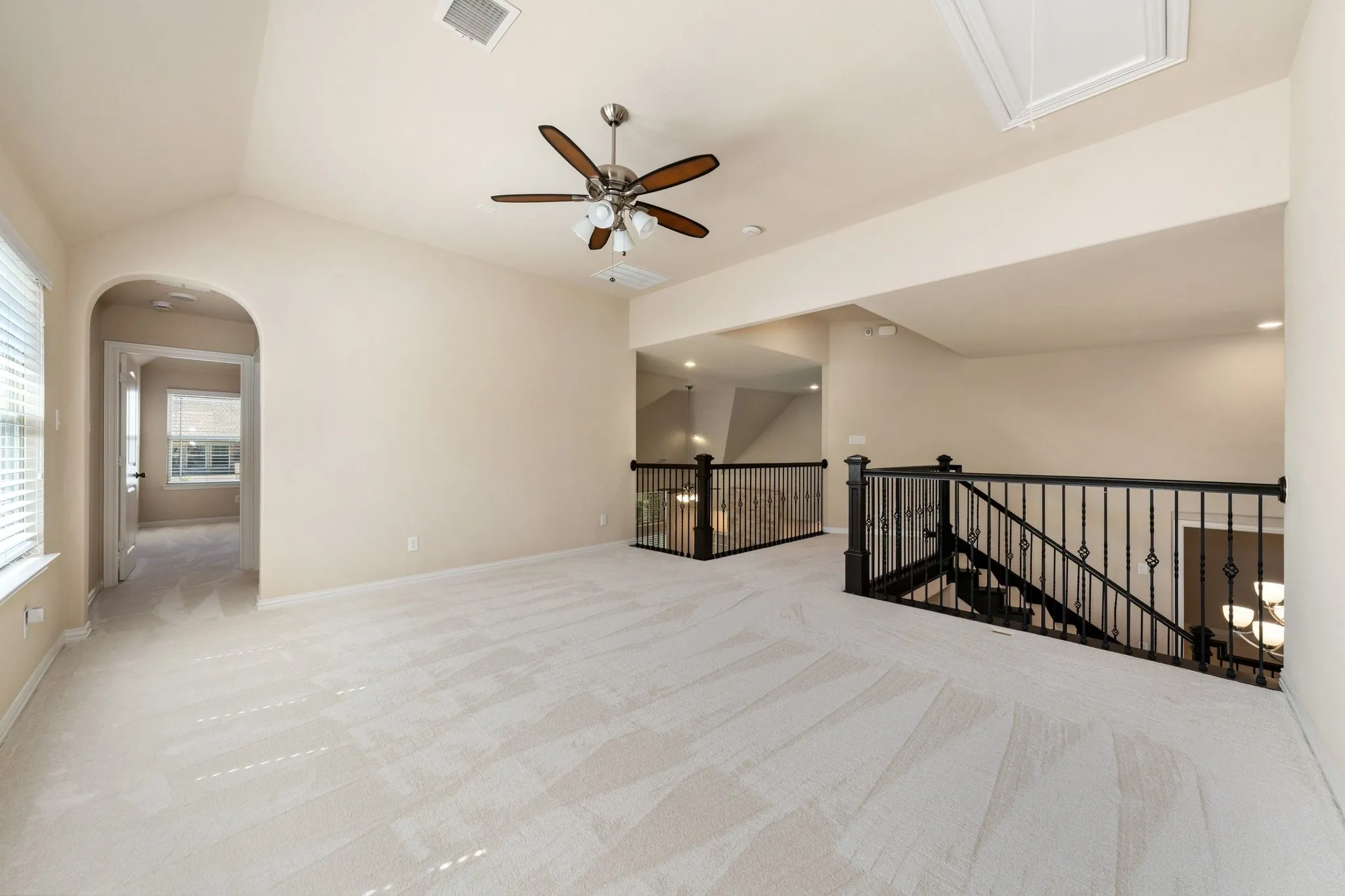 Single Family Residence For Rent in Collin County , 1730 Sweetwater Lane, Prosper, Texas 75078, 5 Bedroom, 5 Bathroom, 3 Garage spaces, 4,714 Sqft, built in 2017, mls#21368760, Real Estate Agent in Prosper, Homes For Rent in Collin county, Homes For Rent in Prosper, Realtor in Prosper Texas, Real Estate Brokerage Independent Realty Texas, Luminita Cordes Realtor