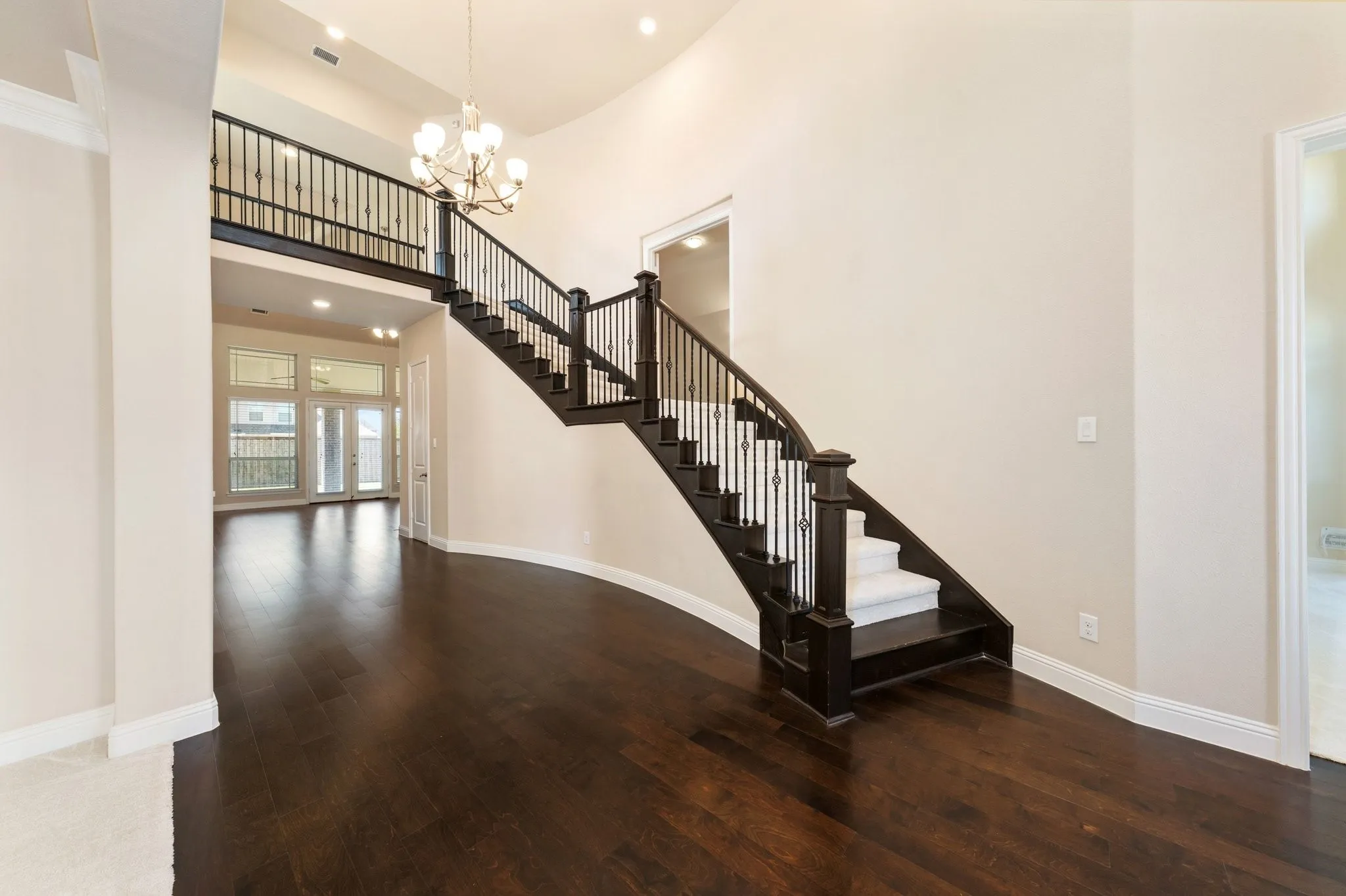 Single Family Residence For Rent in Collin County , 1730 Sweetwater Lane, Prosper, Texas 75078, 5 Bedroom, 5 Bathroom, 3 Garage spaces, 4,714 Sqft, built in 2017, mls#21368760, Real Estate Agent in Prosper, Homes For Rent in Collin county, Homes For Rent in Prosper, Realtor in Prosper Texas, Real Estate Brokerage Independent Realty Texas, Luminita Cordes Realtor