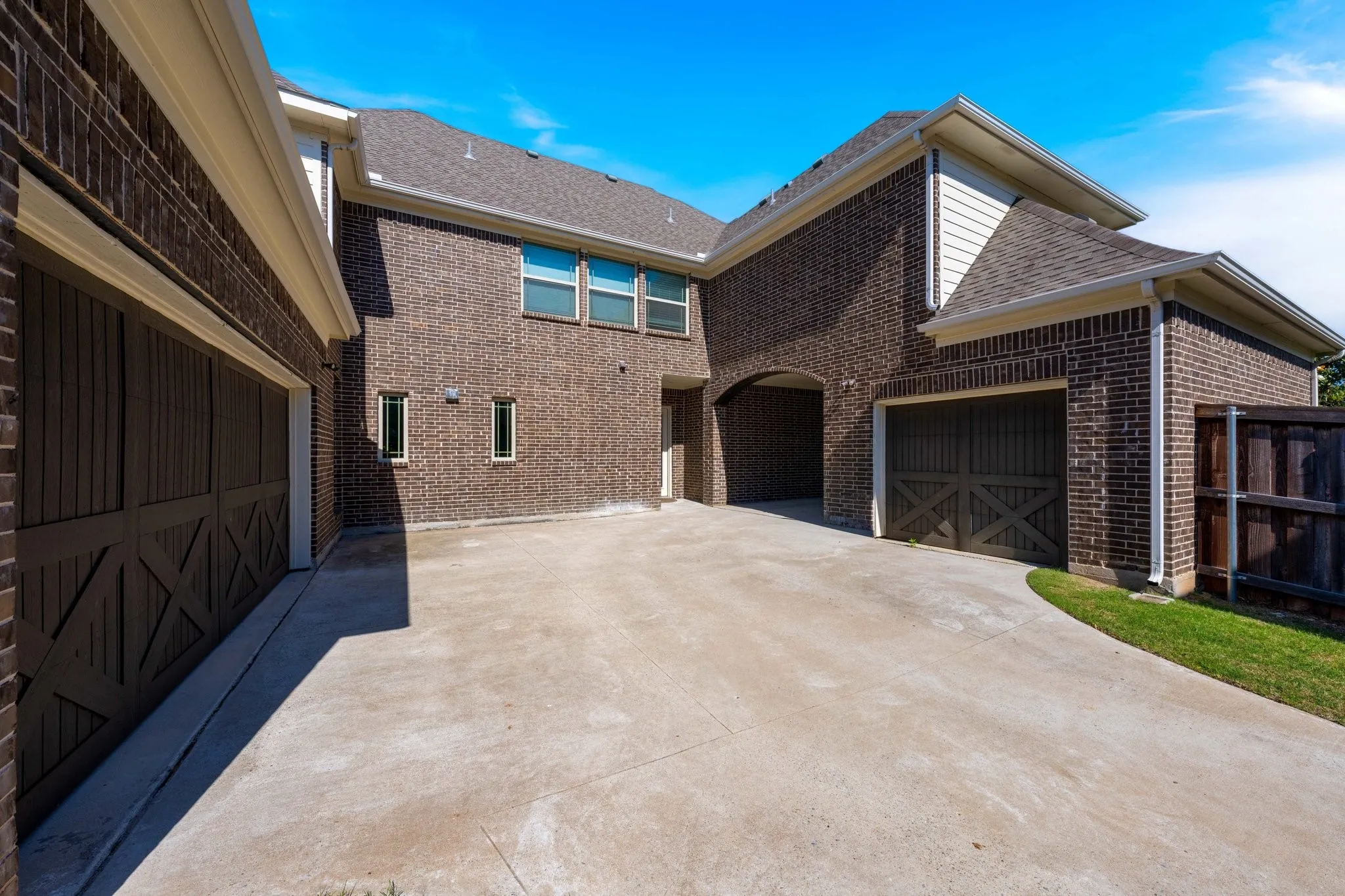 Single Family Residence For Rent in Collin County , 1730 Sweetwater Lane, Prosper, Texas 75078, 5 Bedroom, 5 Bathroom, 3 Garage spaces, 4,714 Sqft, built in 2017, mls#21368760, Real Estate Agent in Prosper, Homes For Rent in Collin county, Homes For Rent in Prosper, Realtor in Prosper Texas, Real Estate Brokerage Independent Realty Texas, Luminita Cordes Realtor