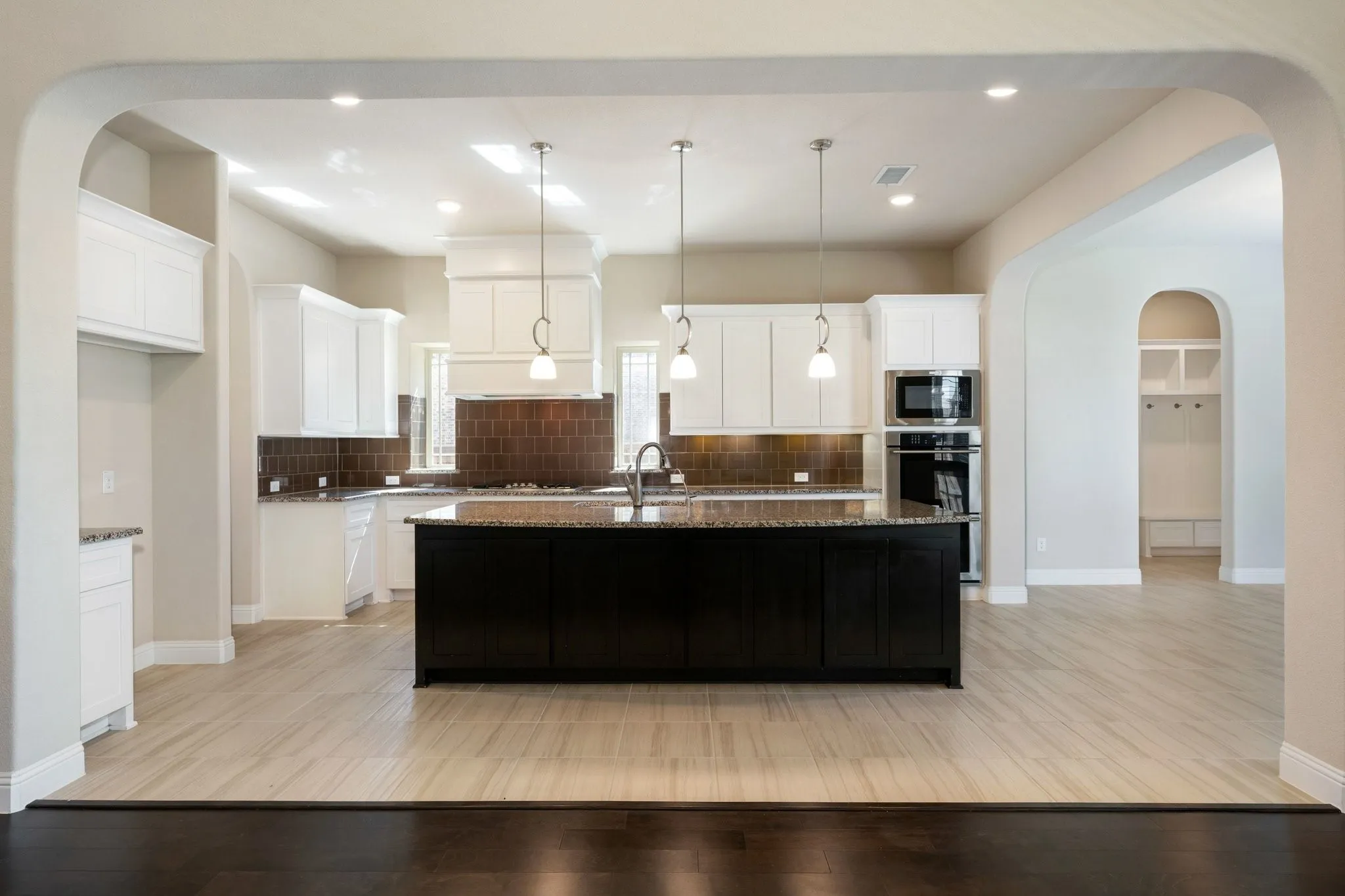 Single Family Residence For Rent in Collin County , 1730 Sweetwater Lane, Prosper, Texas 75078, 5 Bedroom, 5 Bathroom, 3 Garage spaces, 4,714 Sqft, built in 2017, mls#21368760, Real Estate Agent in Prosper, Homes For Rent in Collin county, Homes For Rent in Prosper, Realtor in Prosper Texas, Real Estate Brokerage Independent Realty Texas, Luminita Cordes Realtor