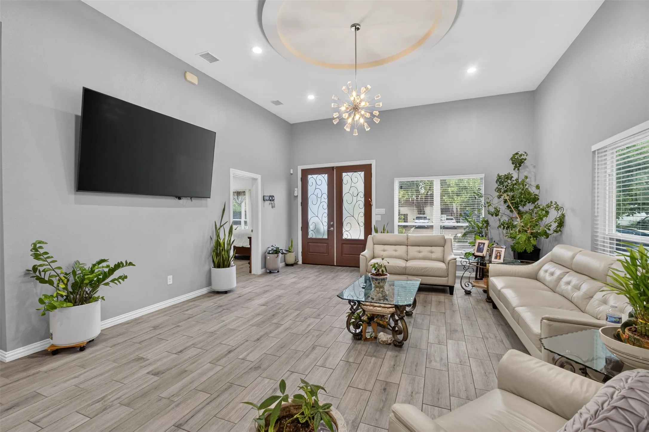 Duplex For Sale in Dallas County , 416 W 10th Street, Dallas, Texas 75208, 7 Bedroom, 4 Bathroom, Garage spaces, 0 Sqft, built in 2022, Price $2,600,000, mls#21367306, Real Estate Agent in Dallas, Homes For Sale in Dallas county, Homes For Sale in Dallas, Realtor in Dallas Texas, Real Estate Brokerage Independent Realty Texas, Luminita Cordes Realtor
