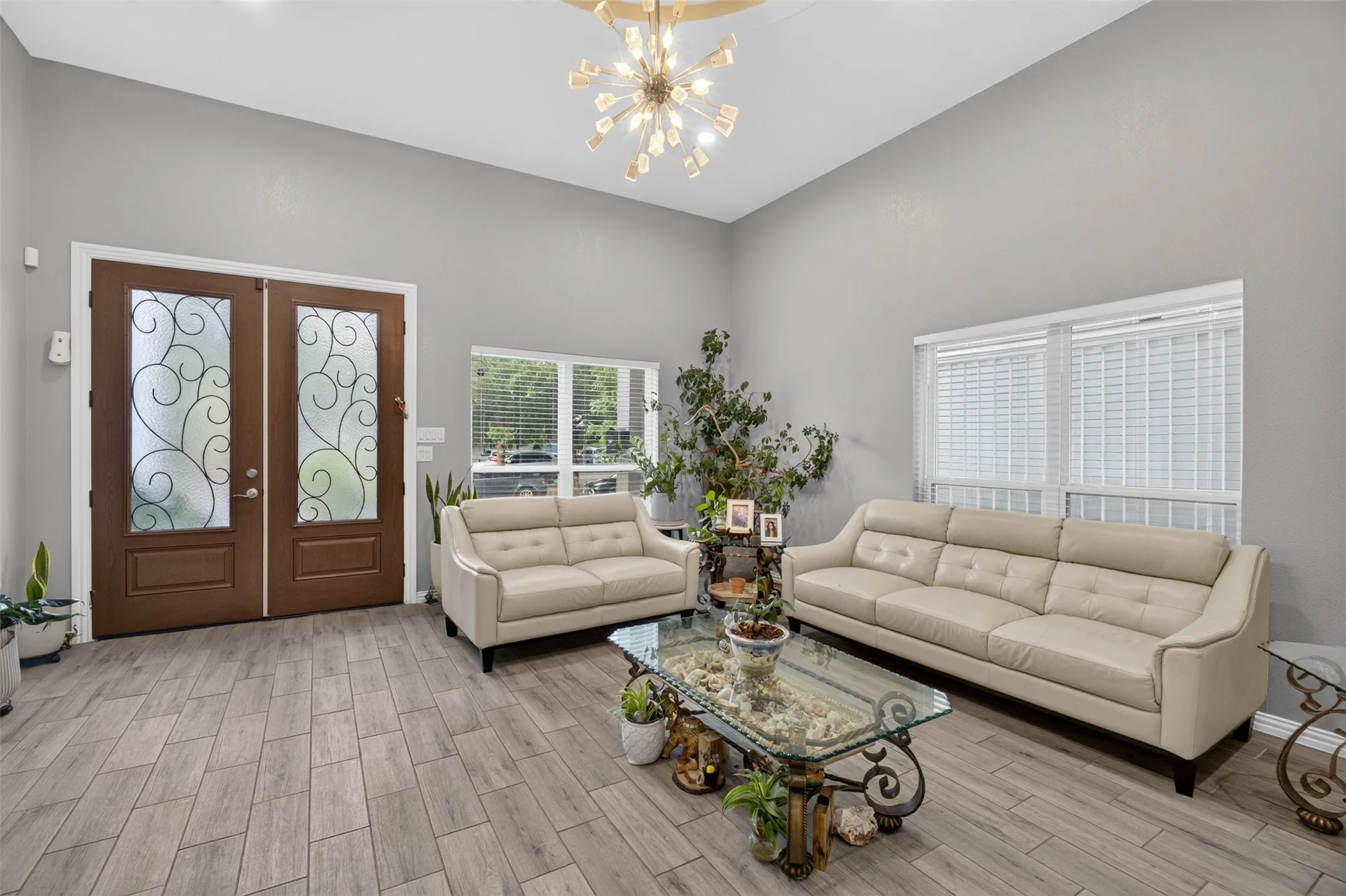 Duplex For Sale in Dallas County , 416 W 10th Street, Dallas, Texas 75208, 7 Bedroom, 4 Bathroom, Garage spaces, 0 Sqft, built in 2022, Price $2,600,000, mls#21367306, Real Estate Agent in Dallas, Homes For Sale in Dallas county, Homes For Sale in Dallas, Realtor in Dallas Texas, Real Estate Brokerage Independent Realty Texas, Luminita Cordes Realtor