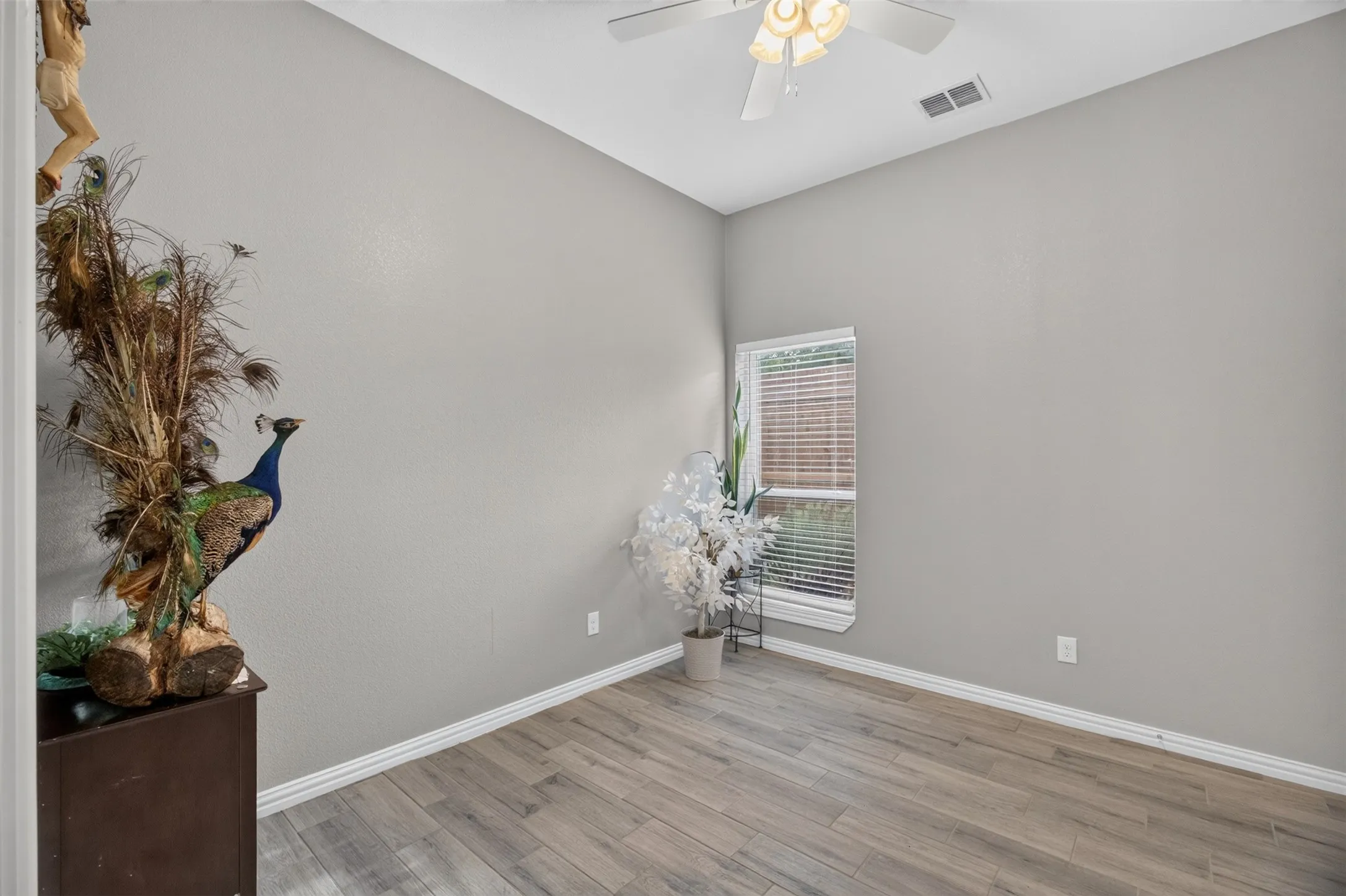 Duplex For Sale in Dallas County , 416 W 10th Street, Dallas, Texas 75208, 7 Bedroom, 4 Bathroom, Garage spaces, 0 Sqft, built in 2022, Price $2,600,000, mls#21367306, Real Estate Agent in Dallas, Homes For Sale in Dallas county, Homes For Sale in Dallas, Realtor in Dallas Texas, Real Estate Brokerage Independent Realty Texas, Luminita Cordes Realtor