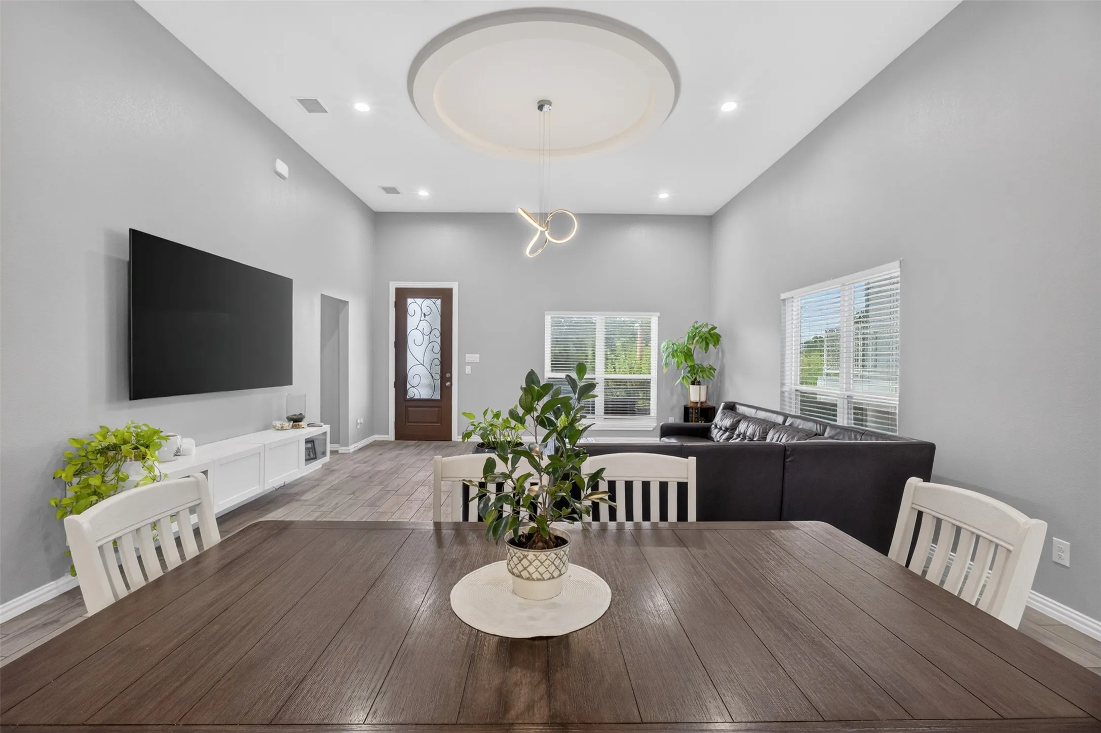 Duplex For Sale in Dallas County , 416 W 10th Street, Dallas, Texas 75208, 7 Bedroom, 4 Bathroom, Garage spaces, 0 Sqft, built in 2022, Price $2,600,000, mls#21367306, Real Estate Agent in Dallas, Homes For Sale in Dallas county, Homes For Sale in Dallas, Realtor in Dallas Texas, Real Estate Brokerage Independent Realty Texas, Luminita Cordes Realtor
