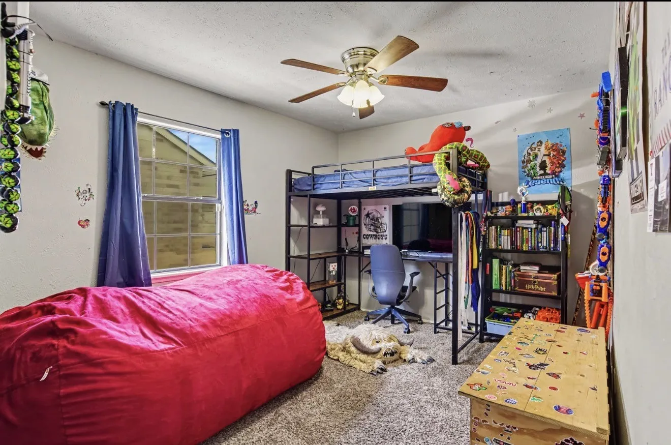 Single Family Residence For Sale in Kaufman County , 509 Carl C Senter Street, Forney, Texas 75126, 3 Bedroom, 2 Bathroom, 2 Garage spaces, 1,748 Sqft, built in 1982, mls#21368663, Real Estate Agent in Forney, Homes For Sale in Kaufman county, Homes For Sale in Forney, Realtor in Forney Texas, Real Estate Brokerage Independent Realty Texas, Luminita Cordes Realtor