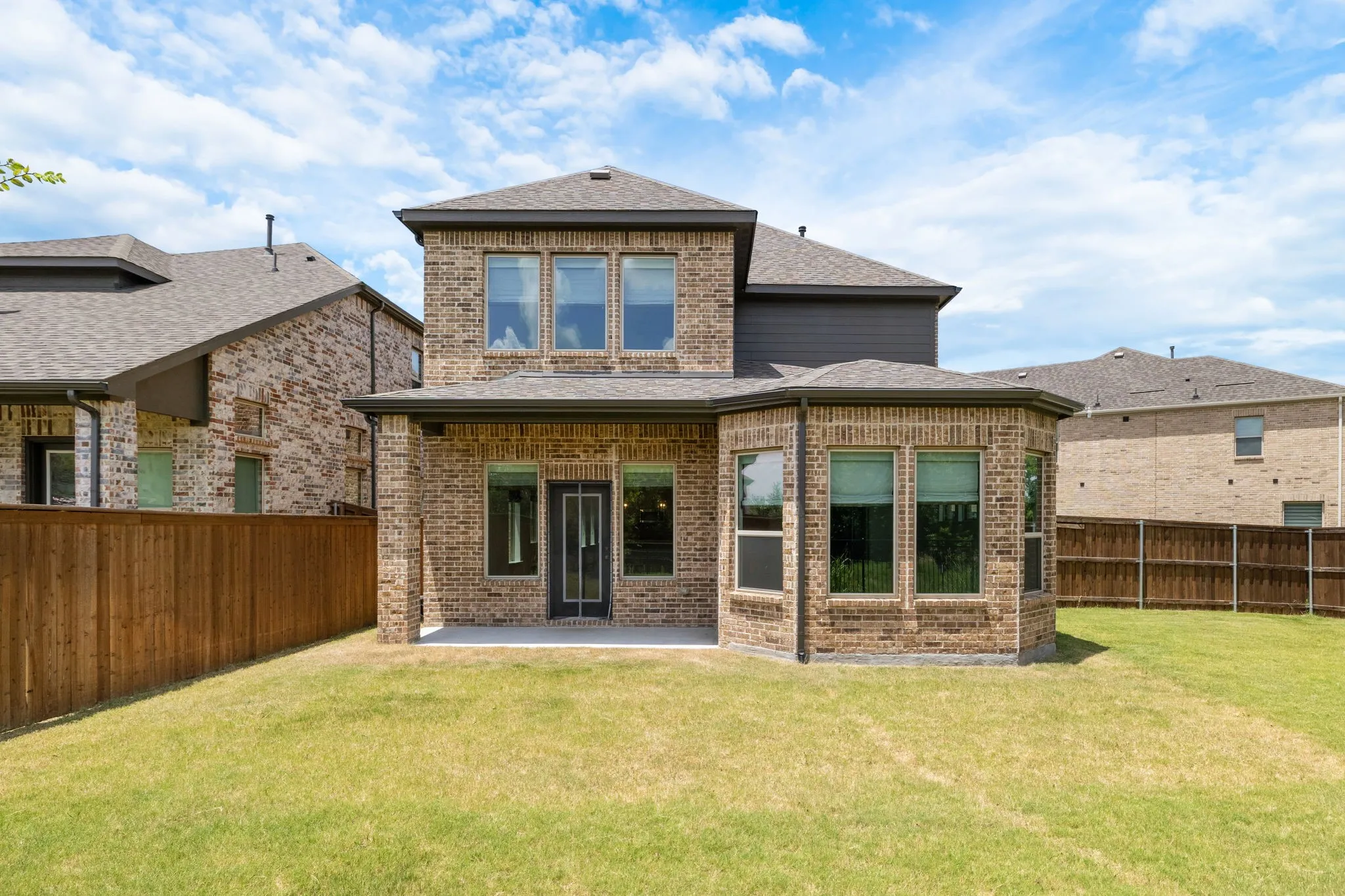 Single Family Residence For Rent in Collin County , 3100 Greenbriar Drive, Celina, Texas 75009, 3 Bedroom, 3 Bathroom, 2 Garage spaces, 2,207 Sqft, built in 2023, mls#21368755, Real Estate Agent in Celina, Homes For Rent in Collin county, Homes For Rent in Celina, Realtor in Celina Texas, Real Estate Brokerage Independent Realty Texas, Luminita Cordes Realtor