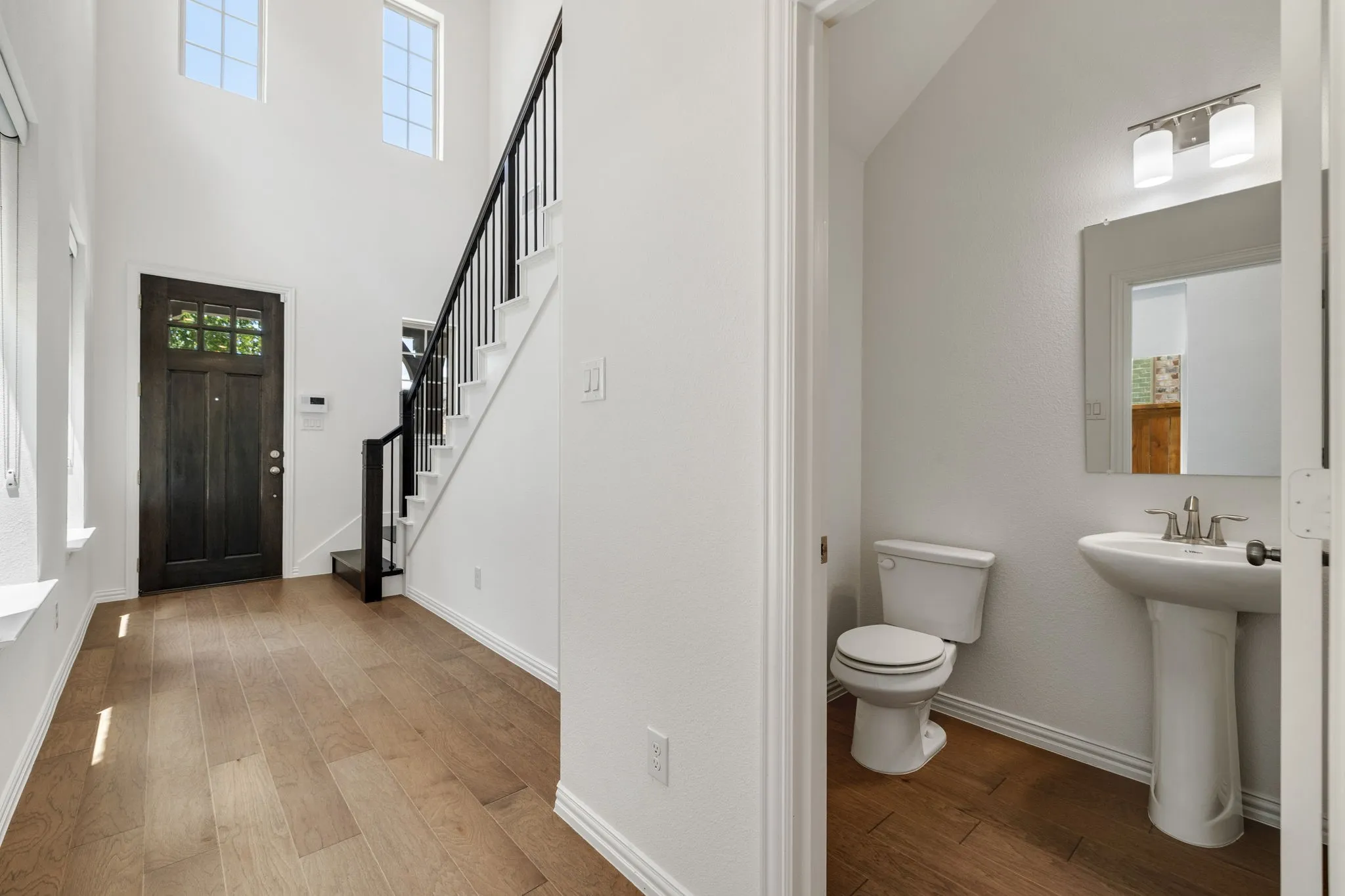 Single Family Residence For Rent in Collin County , 3100 Greenbriar Drive, Celina, Texas 75009, 3 Bedroom, 3 Bathroom, 2 Garage spaces, 2,207 Sqft, built in 2023, mls#21368755, Real Estate Agent in Celina, Homes For Rent in Collin county, Homes For Rent in Celina, Realtor in Celina Texas, Real Estate Brokerage Independent Realty Texas, Luminita Cordes Realtor
