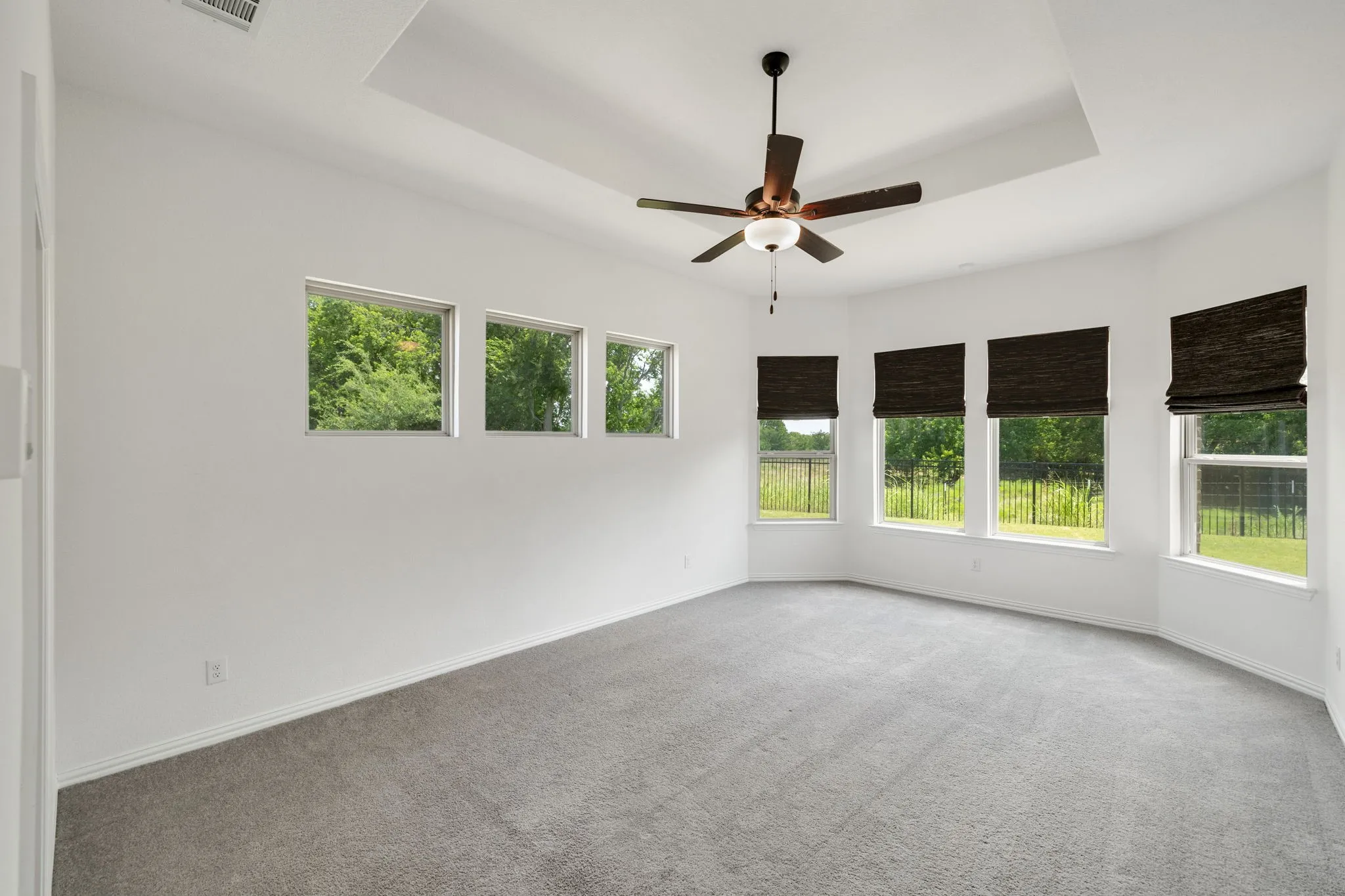 Single Family Residence For Rent in Collin County , 3100 Greenbriar Drive, Celina, Texas 75009, 3 Bedroom, 3 Bathroom, 2 Garage spaces, 2,207 Sqft, built in 2023, mls#21368755, Real Estate Agent in Celina, Homes For Rent in Collin county, Homes For Rent in Celina, Realtor in Celina Texas, Real Estate Brokerage Independent Realty Texas, Luminita Cordes Realtor