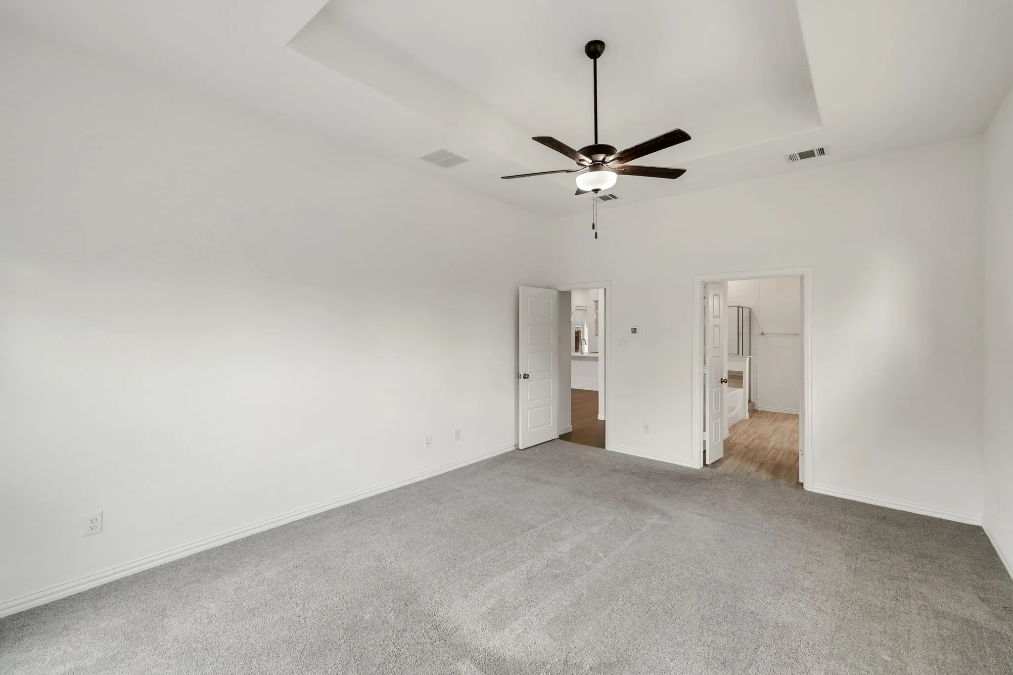 Single Family Residence For Rent in Collin County , 3100 Greenbriar Drive, Celina, Texas 75009, 3 Bedroom, 3 Bathroom, 2 Garage spaces, 2,207 Sqft, built in 2023, mls#21368755, Real Estate Agent in Celina, Homes For Rent in Collin county, Homes For Rent in Celina, Realtor in Celina Texas, Real Estate Brokerage Independent Realty Texas, Luminita Cordes Realtor