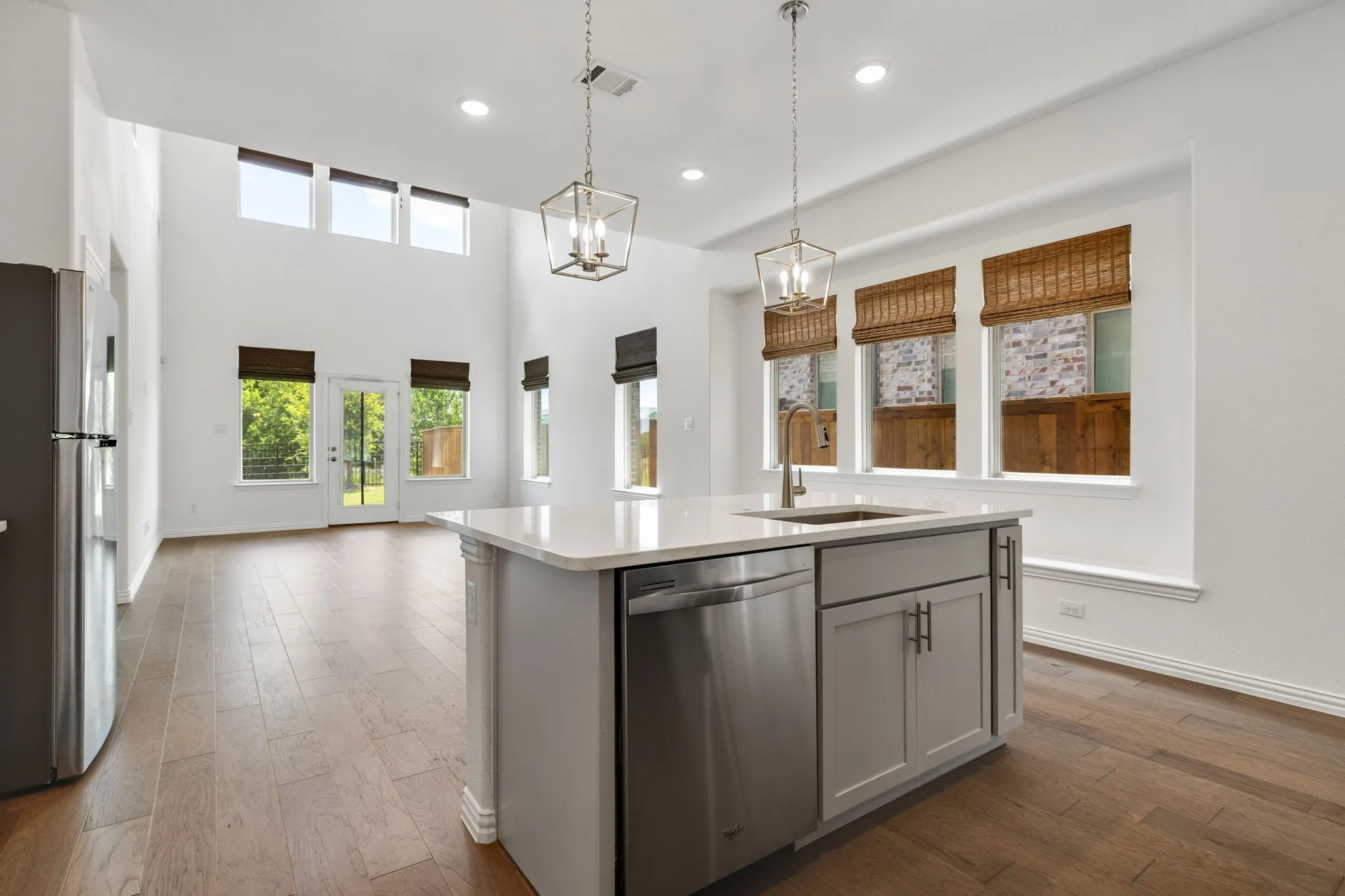 Single Family Residence For Rent in Collin County , 3100 Greenbriar Drive, Celina, Texas 75009, 3 Bedroom, 3 Bathroom, 2 Garage spaces, 2,207 Sqft, built in 2023, mls#21368755, Real Estate Agent in Celina, Homes For Rent in Collin county, Homes For Rent in Celina, Realtor in Celina Texas, Real Estate Brokerage Independent Realty Texas, Luminita Cordes Realtor
