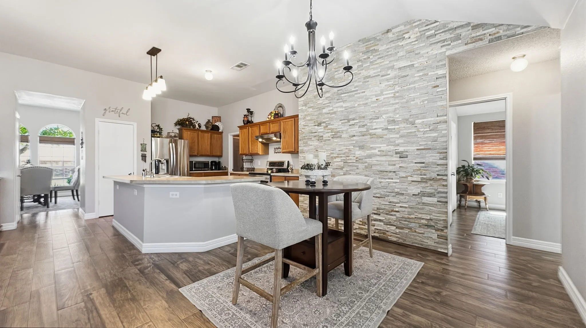 Single Family Residence For Sale in Tarrant County , 4324 Westbend Lane, Fort Worth, Texas 76244, 3 Bedroom, 2 Bathroom, 2 Garage spaces, 1,728 Sqft, built in 2004, mls#21368251, Real Estate Agent in Fort Worth, Homes For Sale in Tarrant county, Homes For Sale in Fort Worth, Realtor in Fort Worth Texas, Real Estate Brokerage Independent Realty Texas, Luminita Cordes Realtor