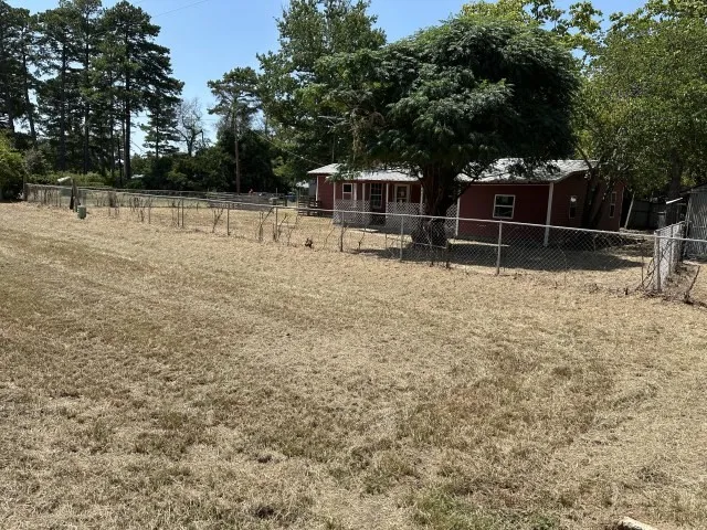 Single Family Residence For Sale in Wood County , 4395 S Fm 2869, Hawkins, Texas 75765, 4 Bedroom, 2 Bathroom, Garage spaces, 1,536 Sqft, built in 1940, mls#21368796, Real Estate Agent in Hawkins, Homes For Sale in Wood county, Homes For Sale in Hawkins, Realtor in Hawkins Texas, Real Estate Brokerage Independent Realty Texas, Luminita Cordes Realtor