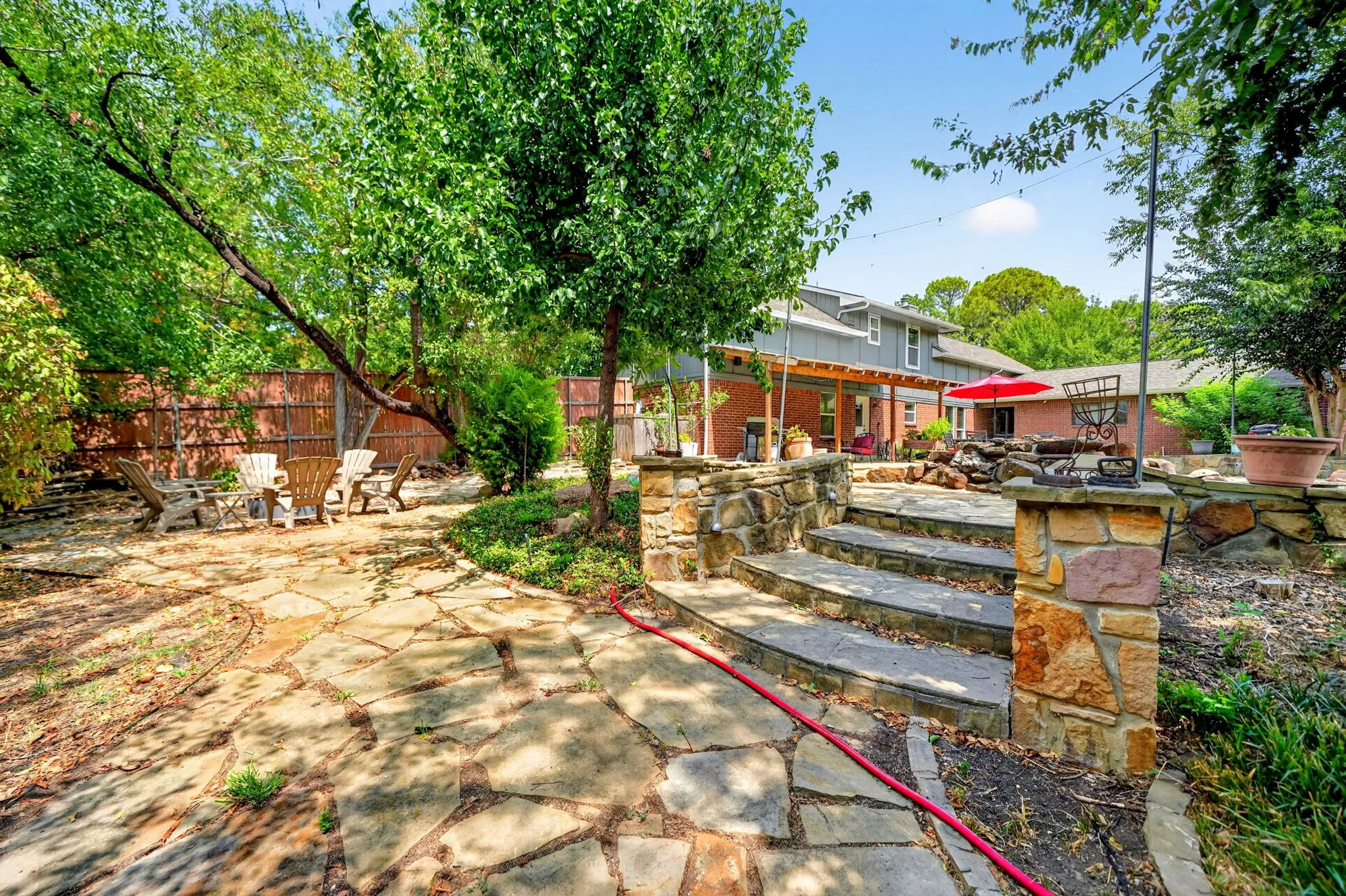 Single Family Residence For Sale in Denton County , 6705 Orchard Drive, Flower Mound, Texas 75022, 4 Bedroom, 3 Bathroom, 6 Garage spaces, 3,013 Sqft, built in 1991, mls#21368811, Real Estate Agent in Flower Mound, Homes For Sale in Denton county, Homes For Sale in Flower Mound, Realtor in Flower Mound Texas, Real Estate Brokerage Independent Realty Texas, Luminita Cordes Realtor