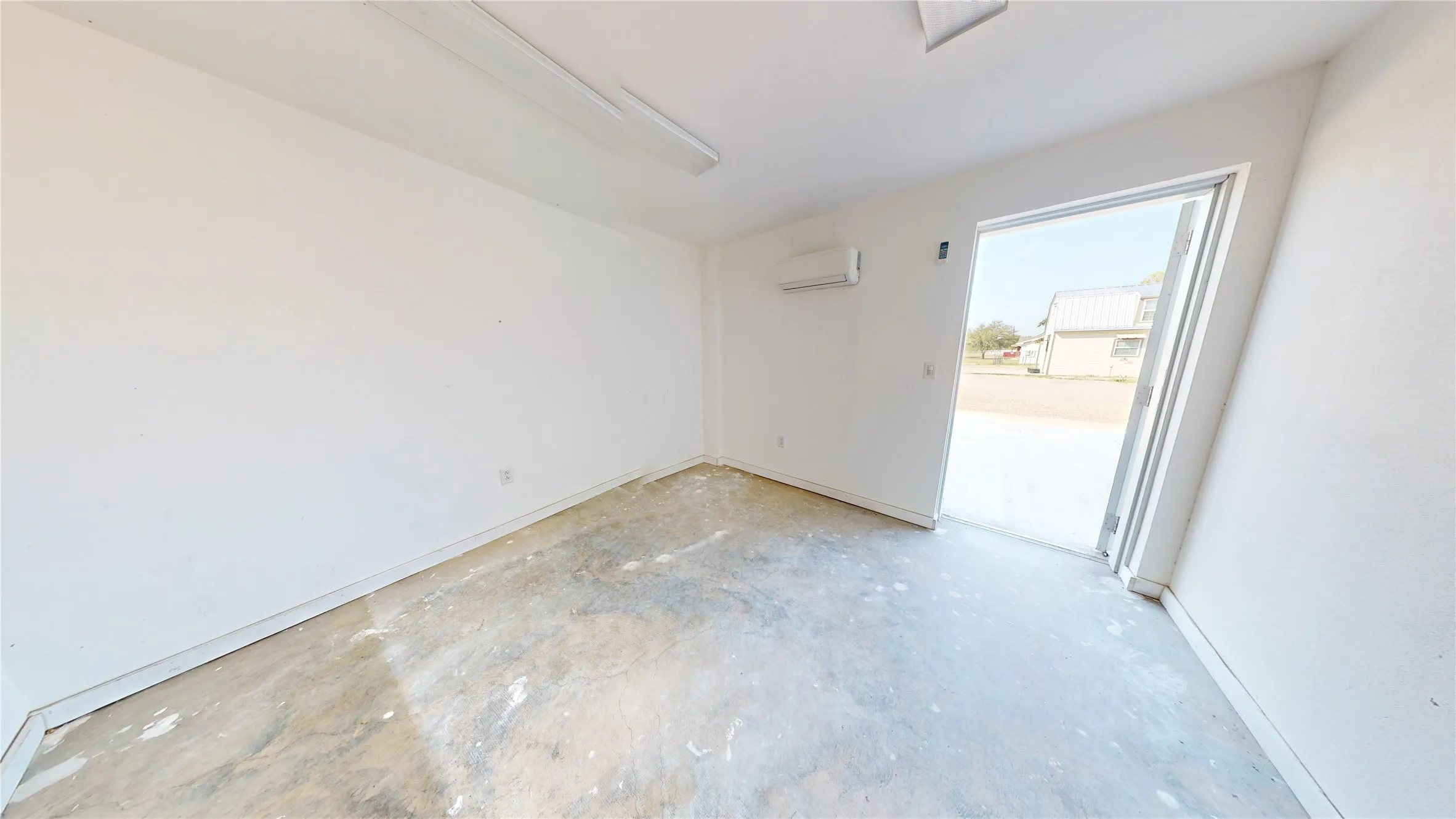 Office For Rent in Kaufman County , 10987 Windy Lane Ste C, Forney, Texas 75126, 0, 0, Garage spaces, 4,084 Sqft, built in 2000, mls#21368742, Real Estate Agent in Forney, Homes For Rent in Kaufman county, Homes For Rent in Forney, Realtor in Forney Texas, Real Estate Brokerage Independent Realty Texas, Luminita Cordes Realtor