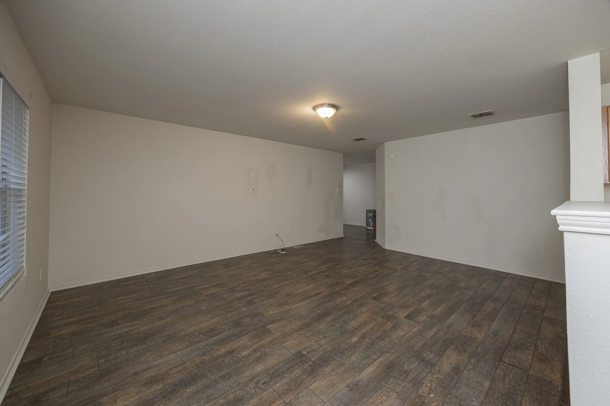 Single Family Residence For Rent in Denton County , 1436 Puerto Lago Drive, Little Elm, Texas 75068, 4 Bedroom, 2 Bathroom, 2 Garage spaces, 1,784 Sqft, built in 2007, mls#21368016, Real Estate Agent in Little Elm, Homes For Rent in Denton county, Homes For Rent in Little Elm, Realtor in Little Elm Texas, Real Estate Brokerage Independent Realty Texas, Luminita Cordes Realtor